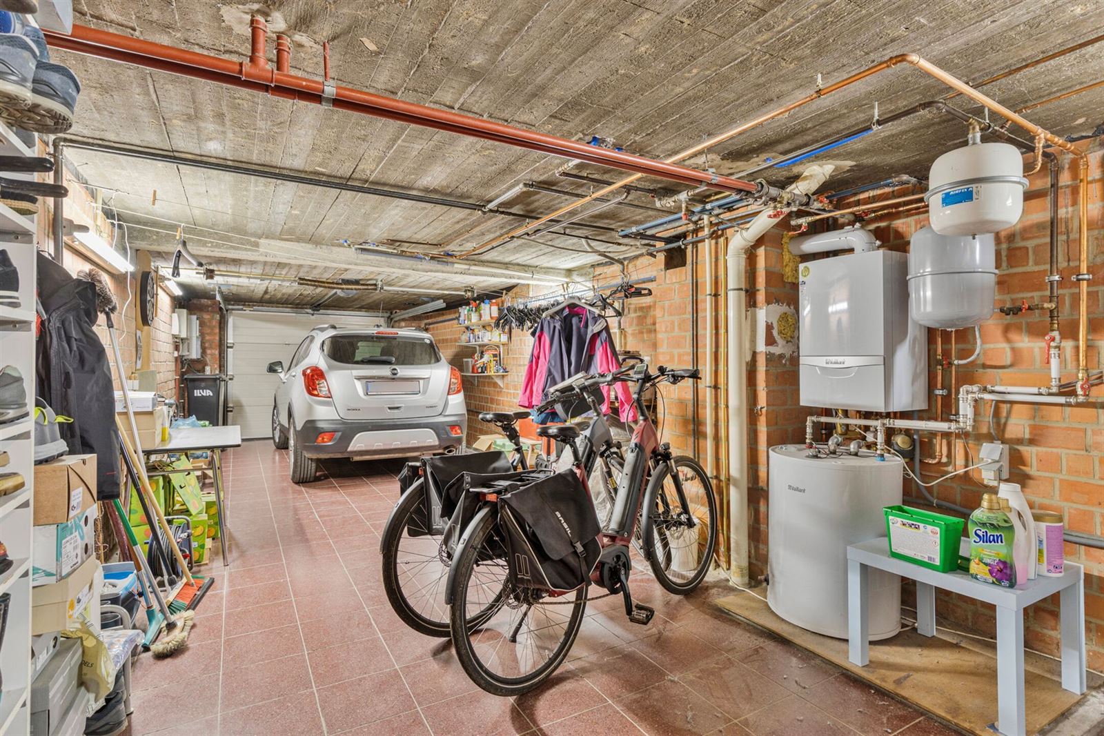 Ruime 3 gevel met 4 slaapkamers foto 24