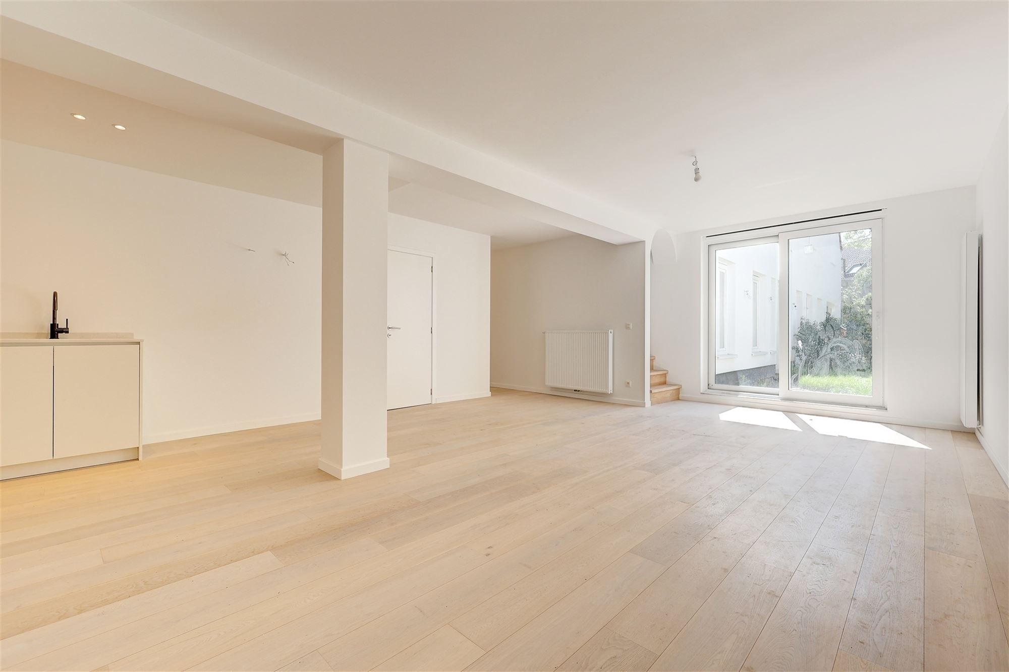 Gelijkvloers appartement met 2-3 slpks en tuin in centrum Kontich foto 4