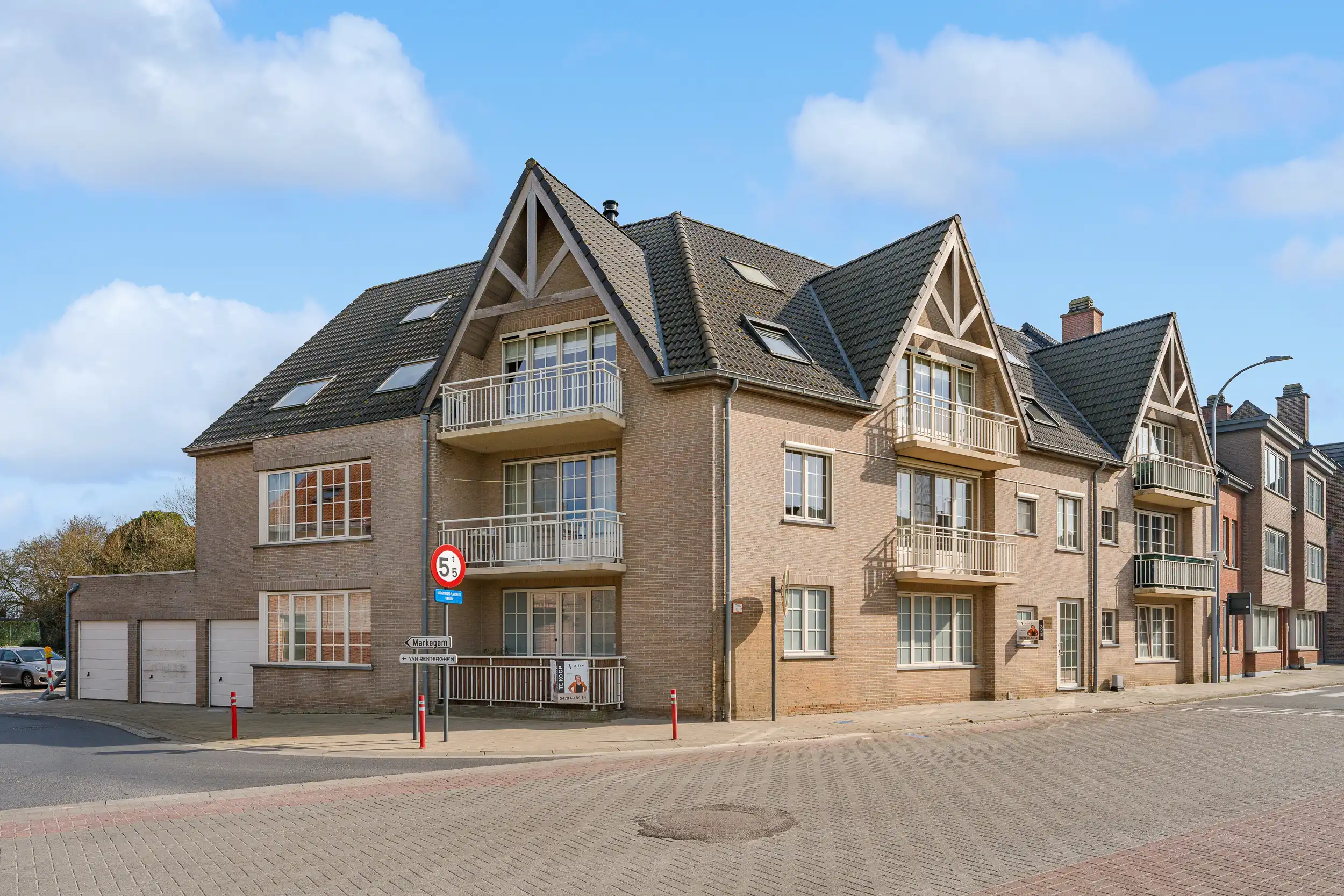 Bemeubeld appartement te Dentergem. foto 4