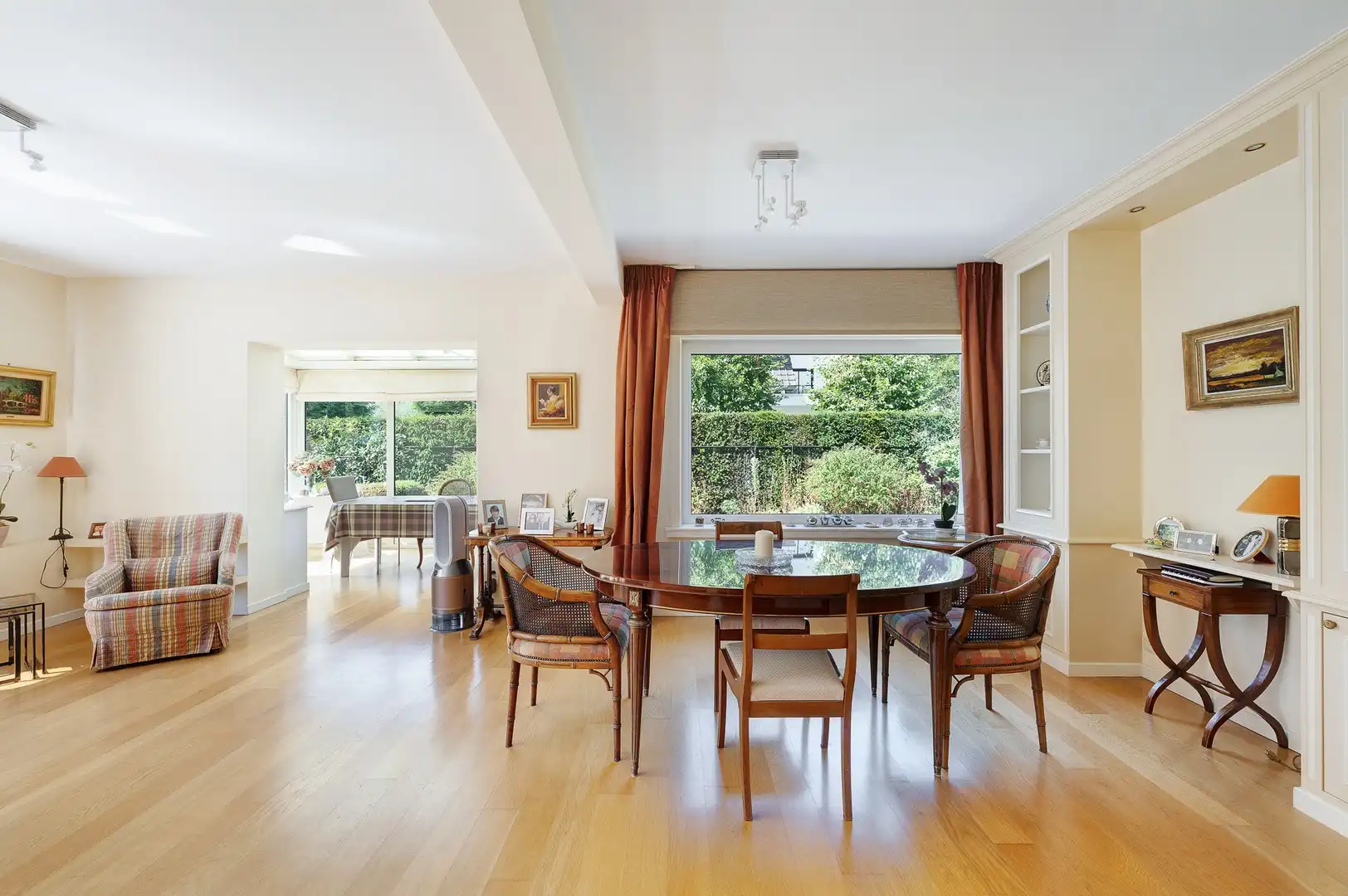 Alleenstaande villa met 5 slaapkamers met perfecte oriëntatie aan de Keuvelhoek. foto 3
