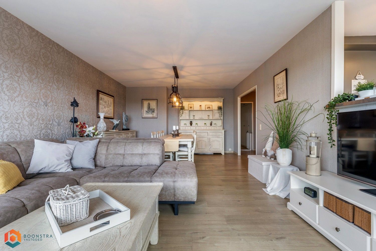 Gerenoveerd app. met 2 slpkrs en parking in Mechelen foto 8