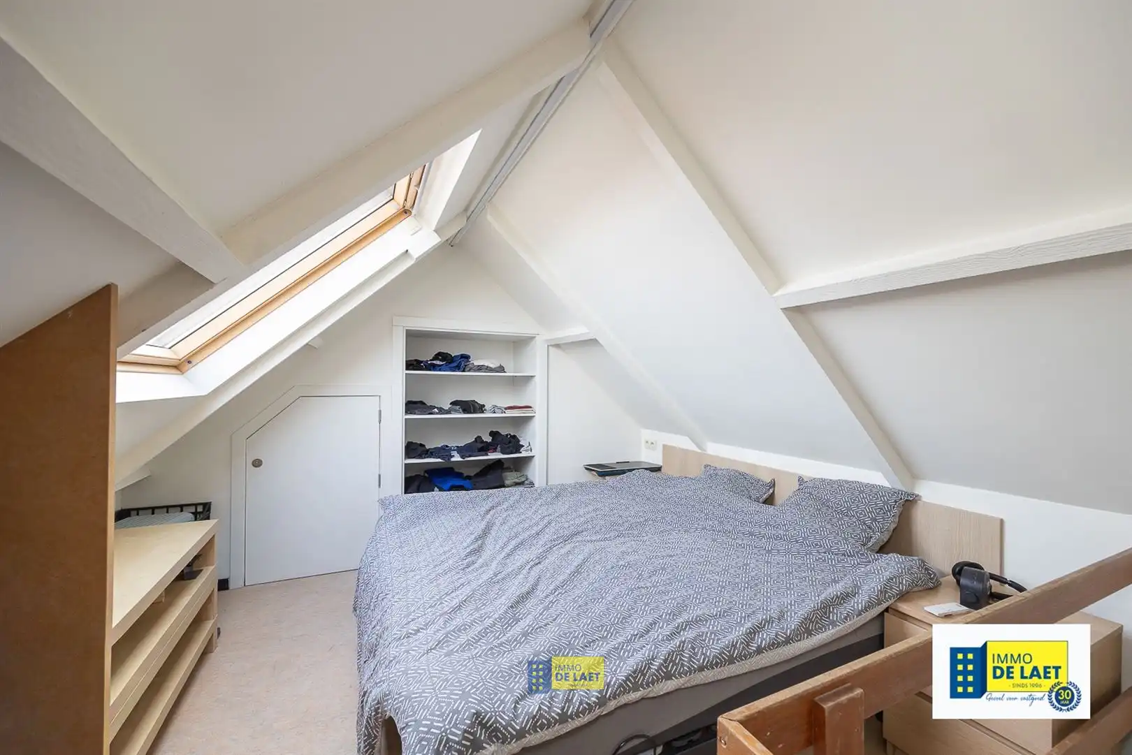 Opbrengsteigendom met 9 vergunde studio's foto 14