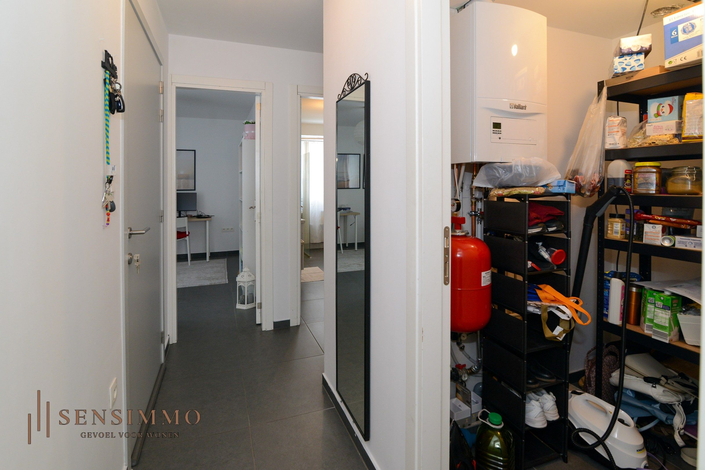 Tweeslaapkamer appartement met terras, parking en kelderberging foto 10