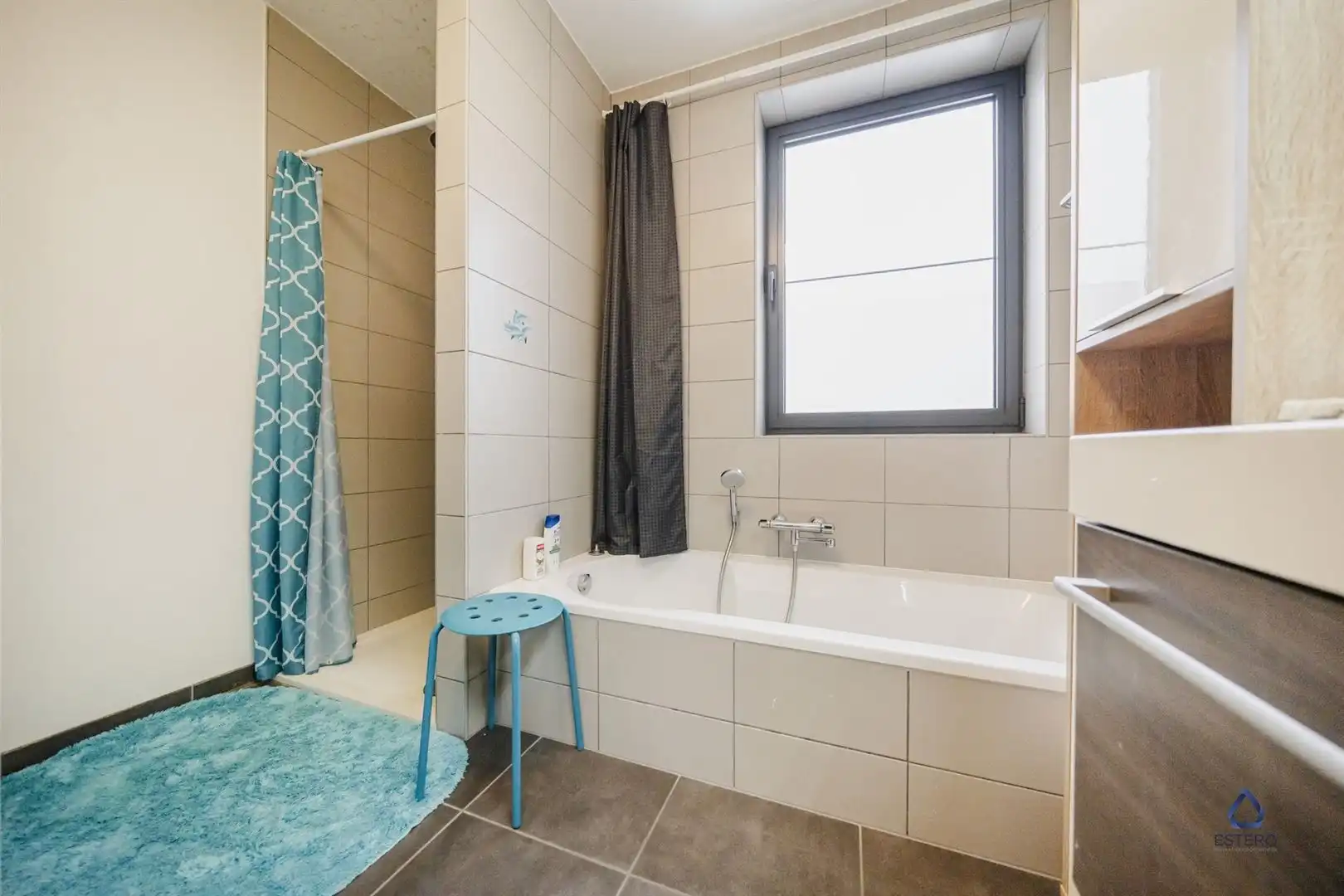 Instapklaar 3-slaapkamer appartement met dakterras foto 12