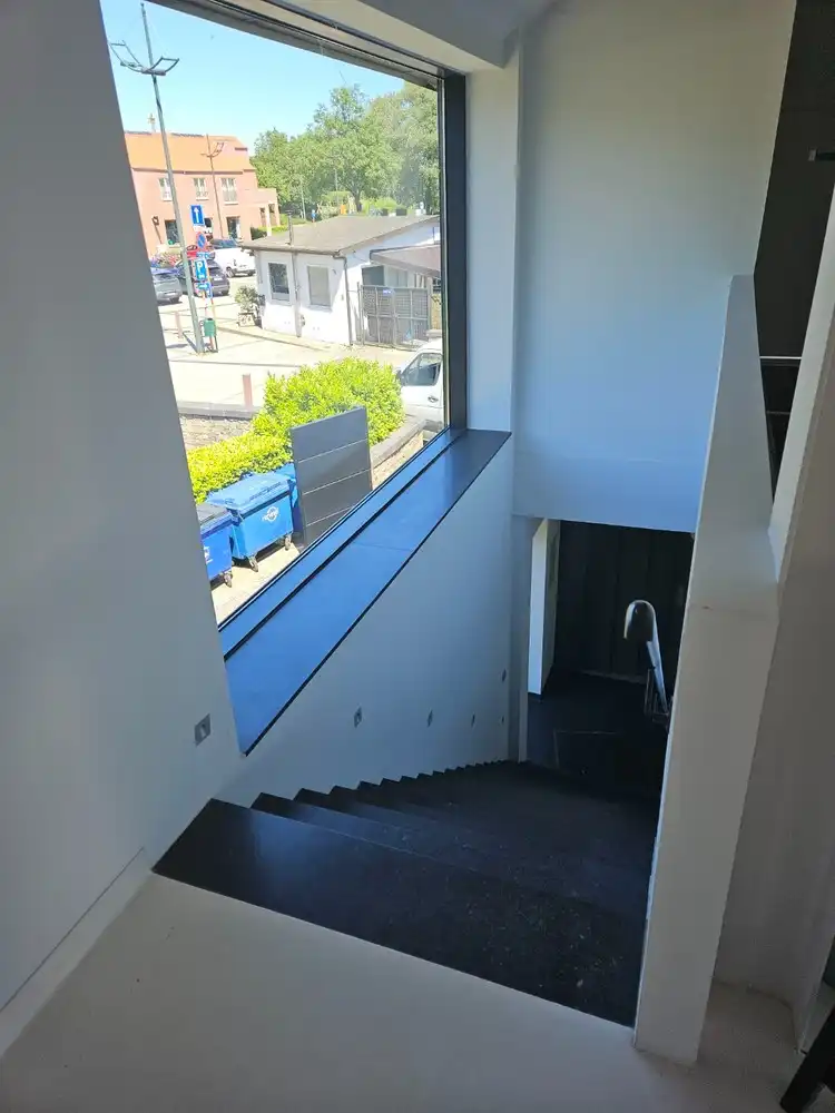 Instapklare handelsruimte van ca. 260 m² in centrum Bertem met lift en uitstekende visibiliteit foto 13