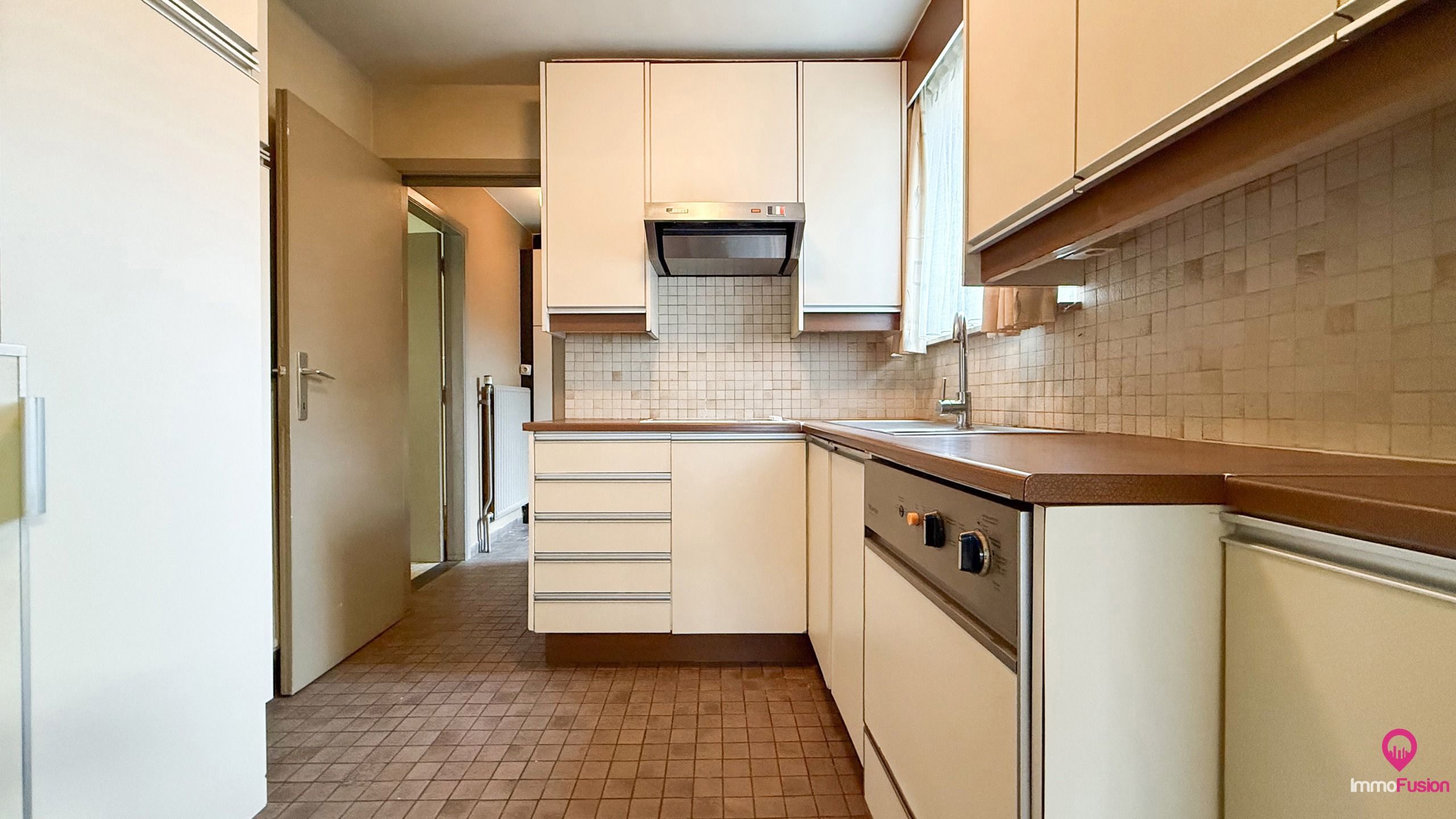 Woon- en handelswoning met 5 slaapkamers in Heusden-Zolder foto 7