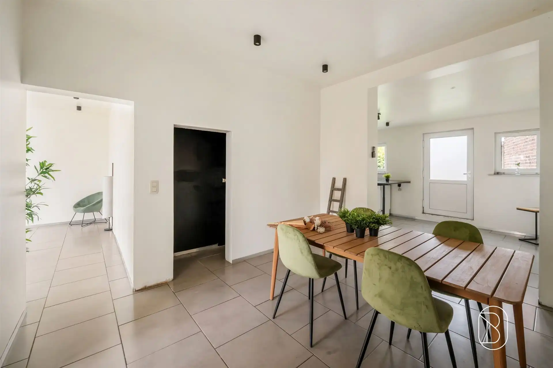 Woning met 3 slaapkamers aan de voet van de Kluisberg foto 4