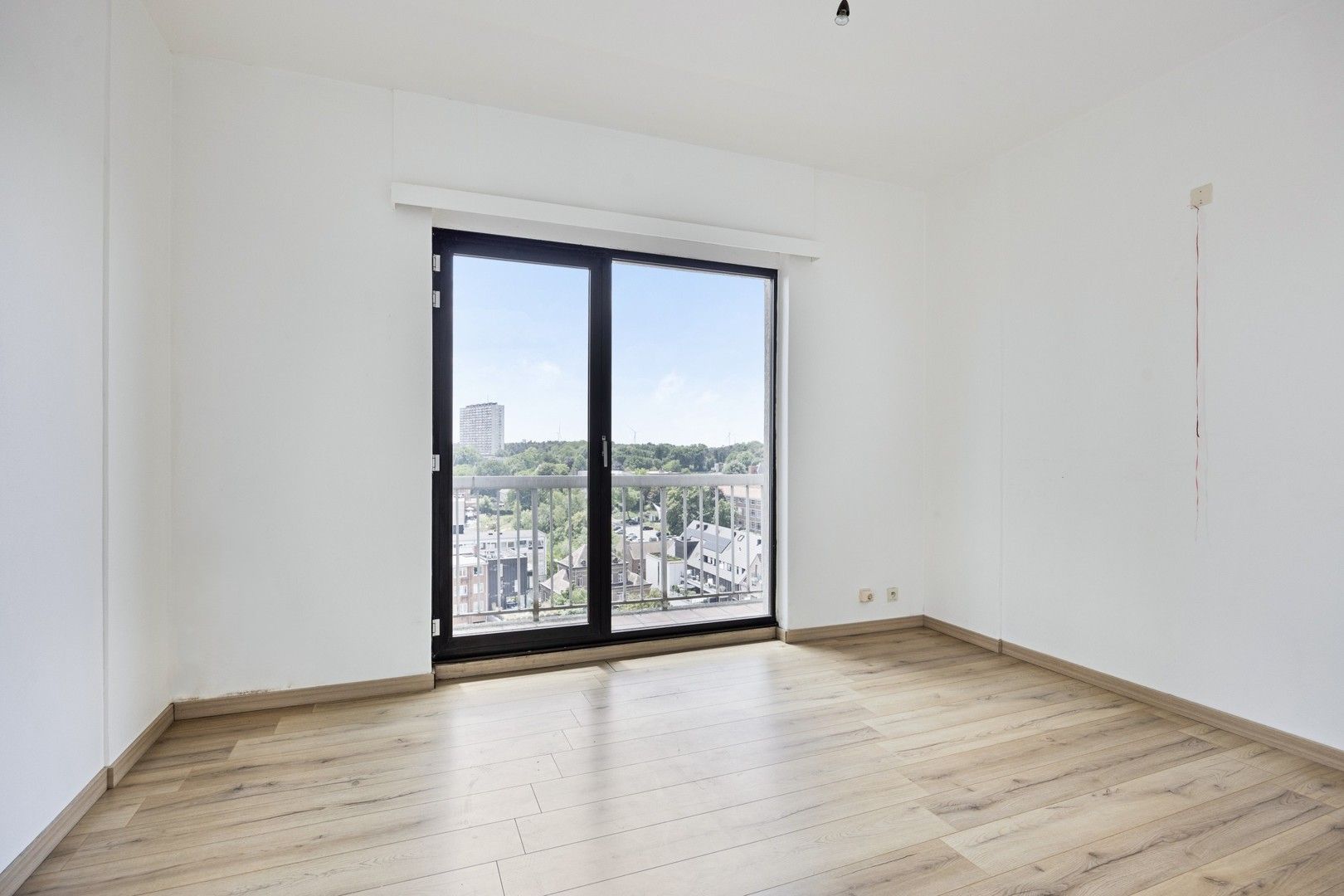 Sint-Martinusplein 9A bus 91, 3600 Genk foto 7