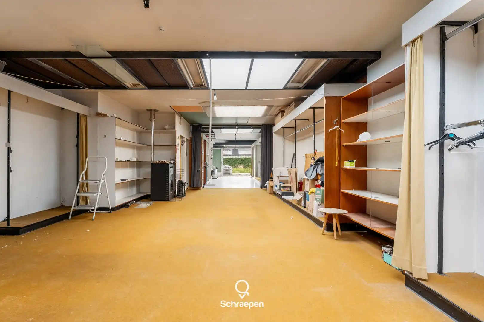 Gezinswoning met handelsruimte op zuidelijk georiënteerd perceel van 7,5 are te Kiewit! foto 12