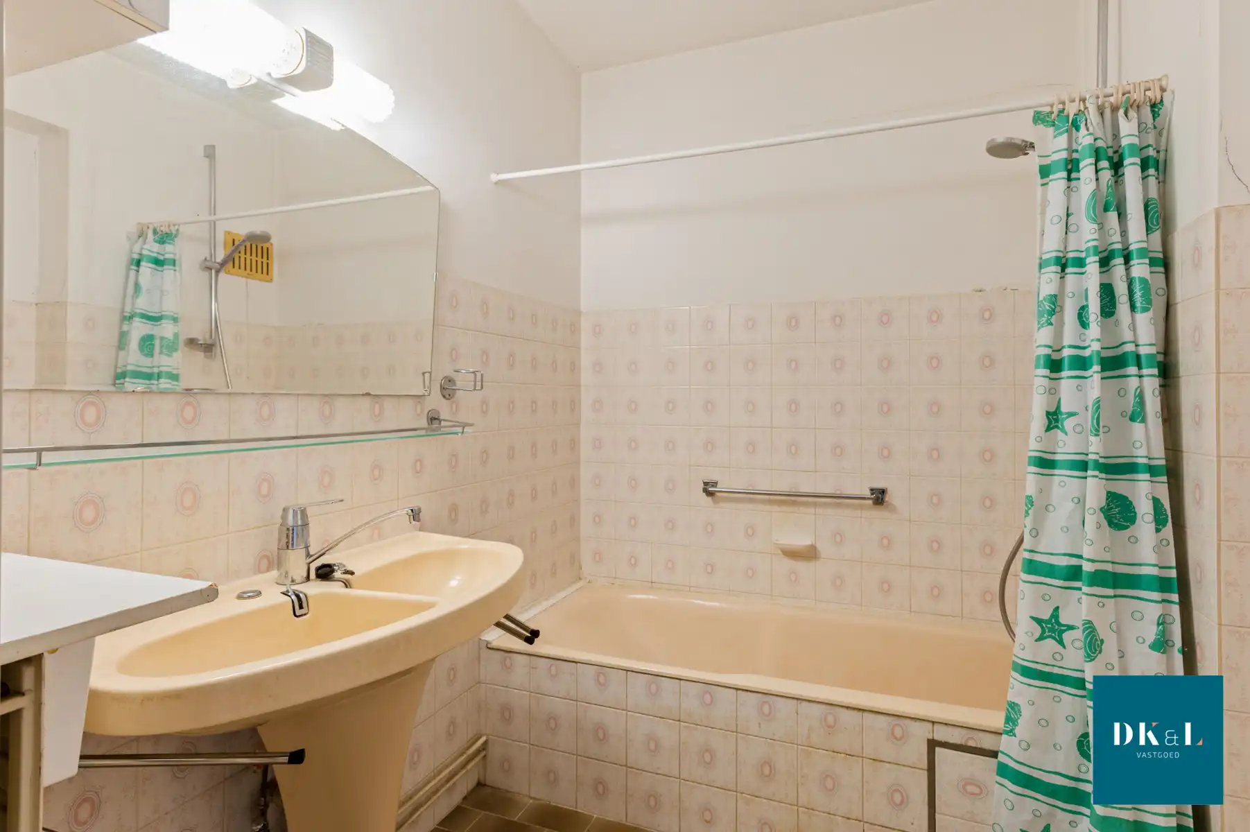 Ruim appartement met 2 terrassen nabij het Fort van Merksem foto 17