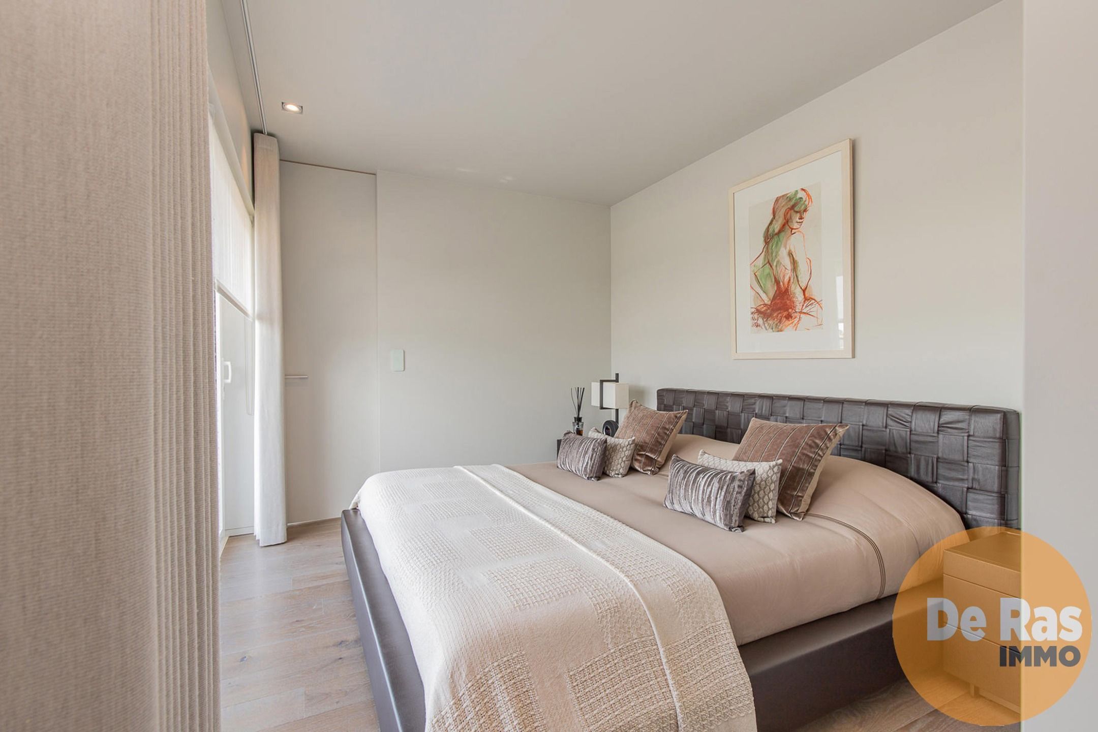 ST. LIEVENS HOUTEM - Unieke Penthouse op het Marktplein foto 10