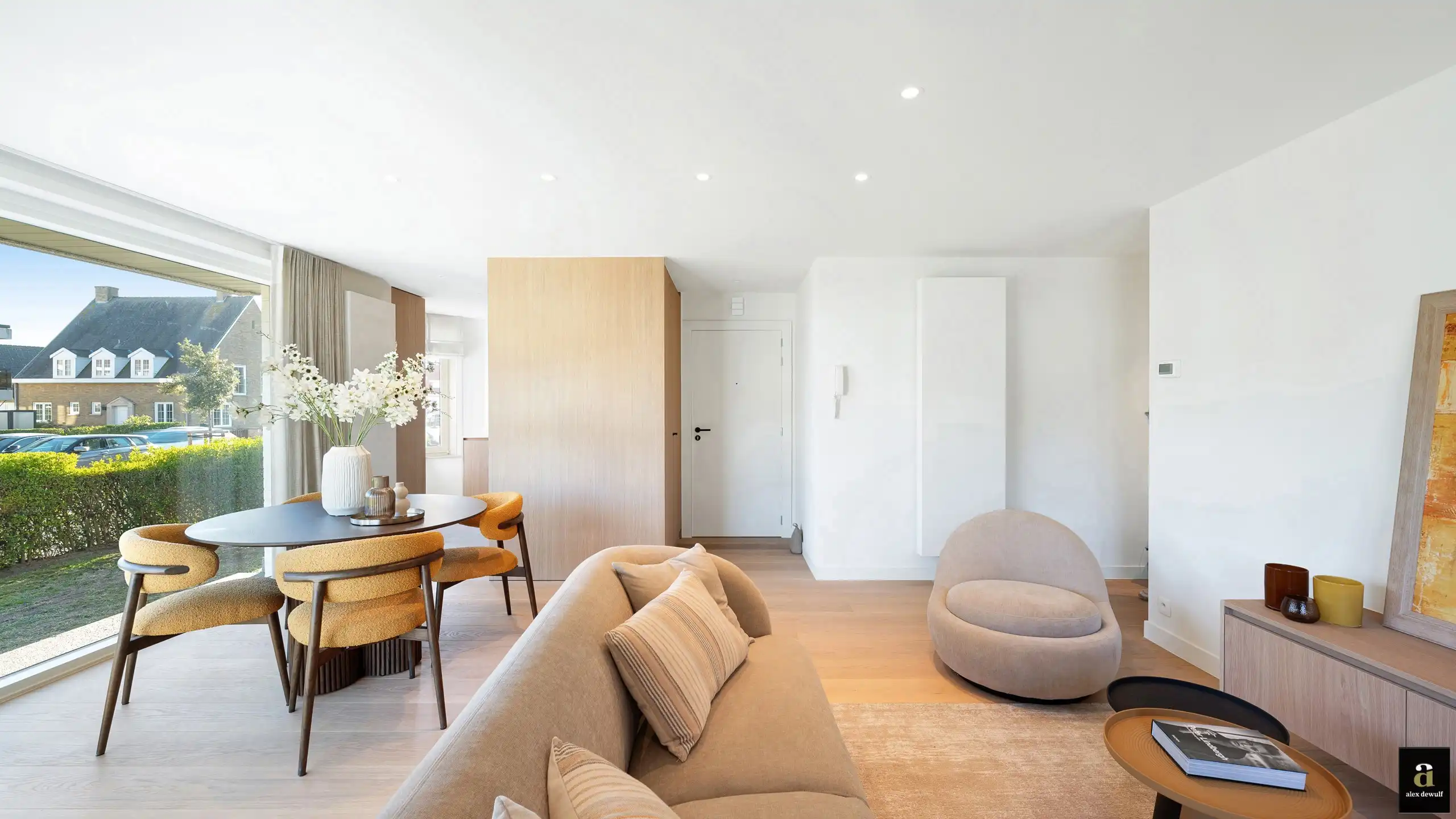 Zuidgericht tuinappartement in de Bayauxlaan nabij het Rubensplein. foto 7