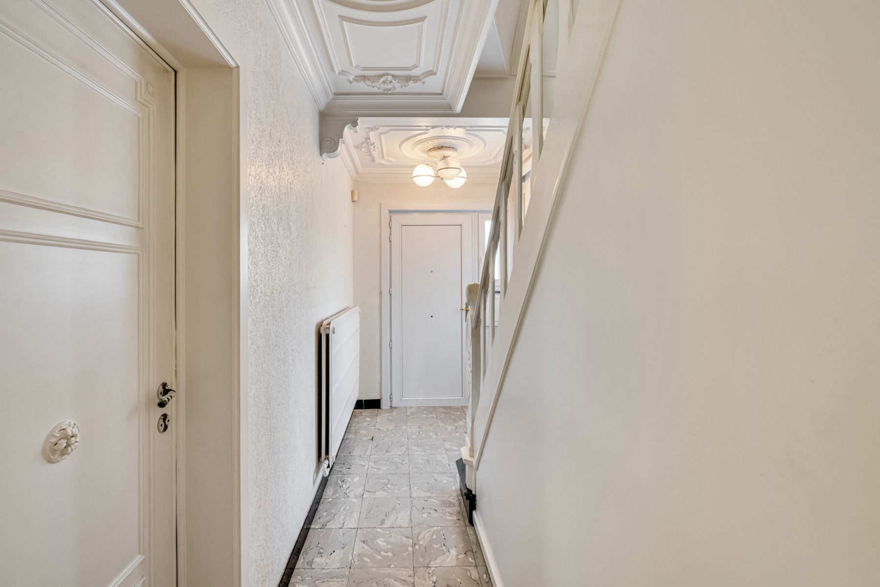 TE RENOVEREN HUIS MET LANDELIJKE LIGGING EN UITBREIDINGMOG. foto 4