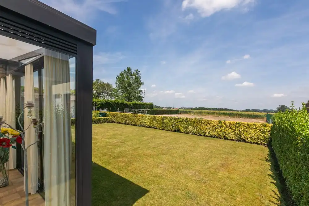 Gelijkvloerse woning met landelijke ligging foto 2