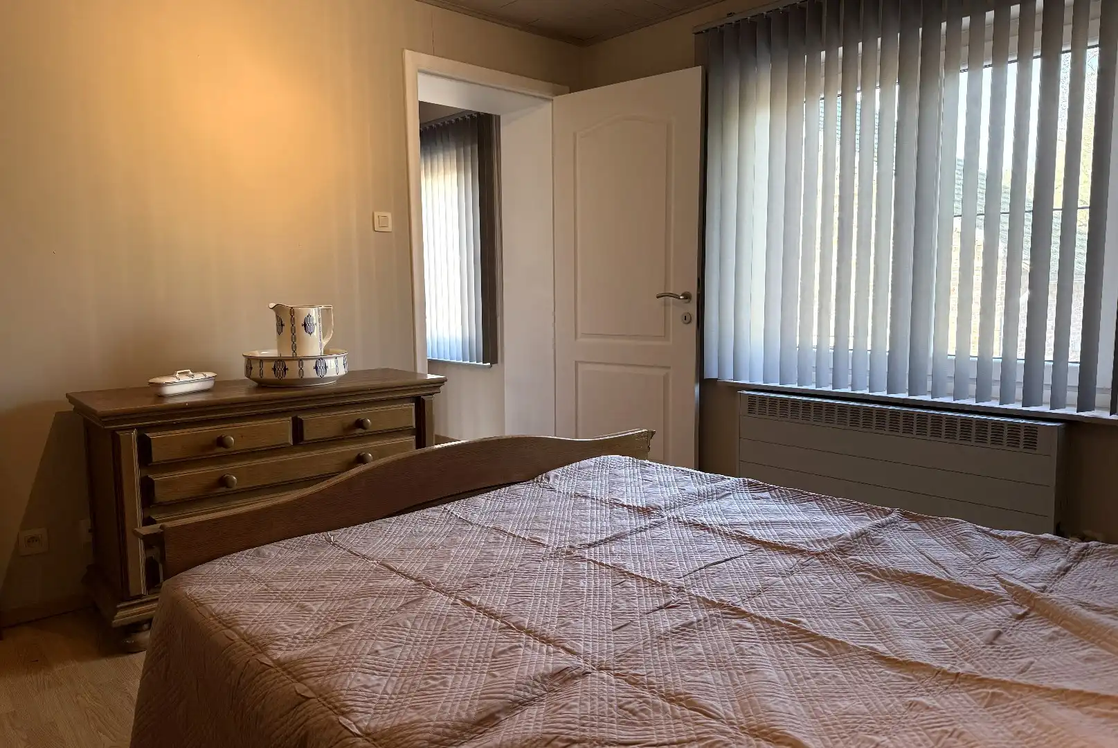 Rustig wonen tegenover het kasteel van Veulen,  en een eigen prachtige tuin/bouwgrond foto 20