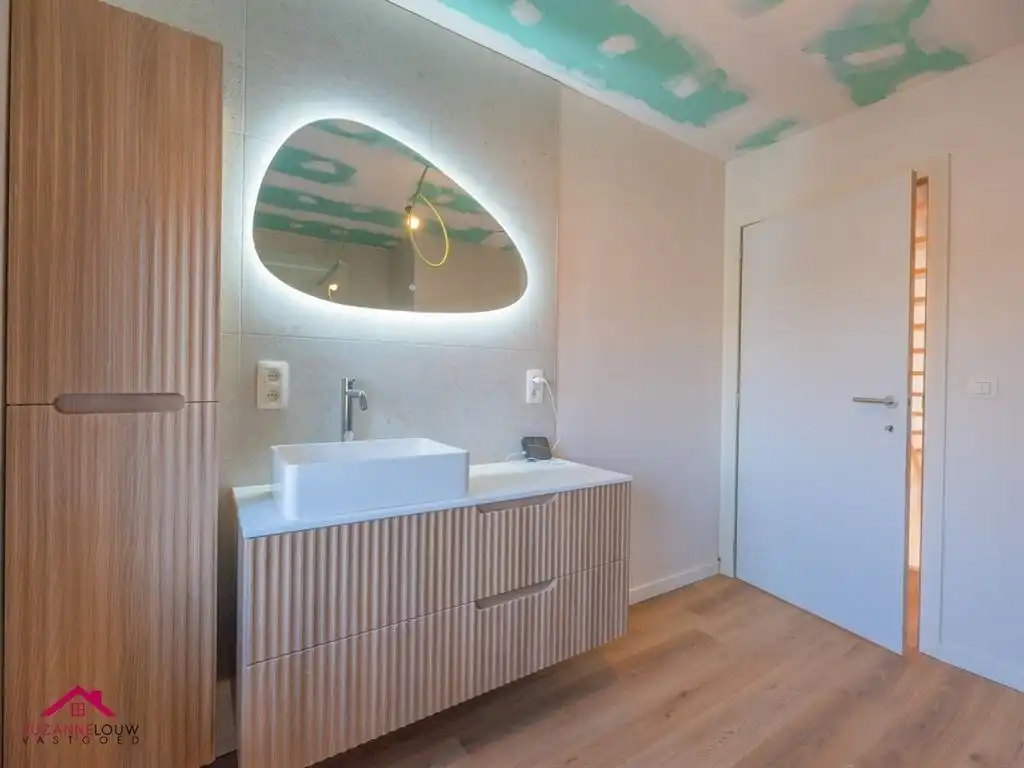 Stijlvolle nieuwbouwwoning  foto 30