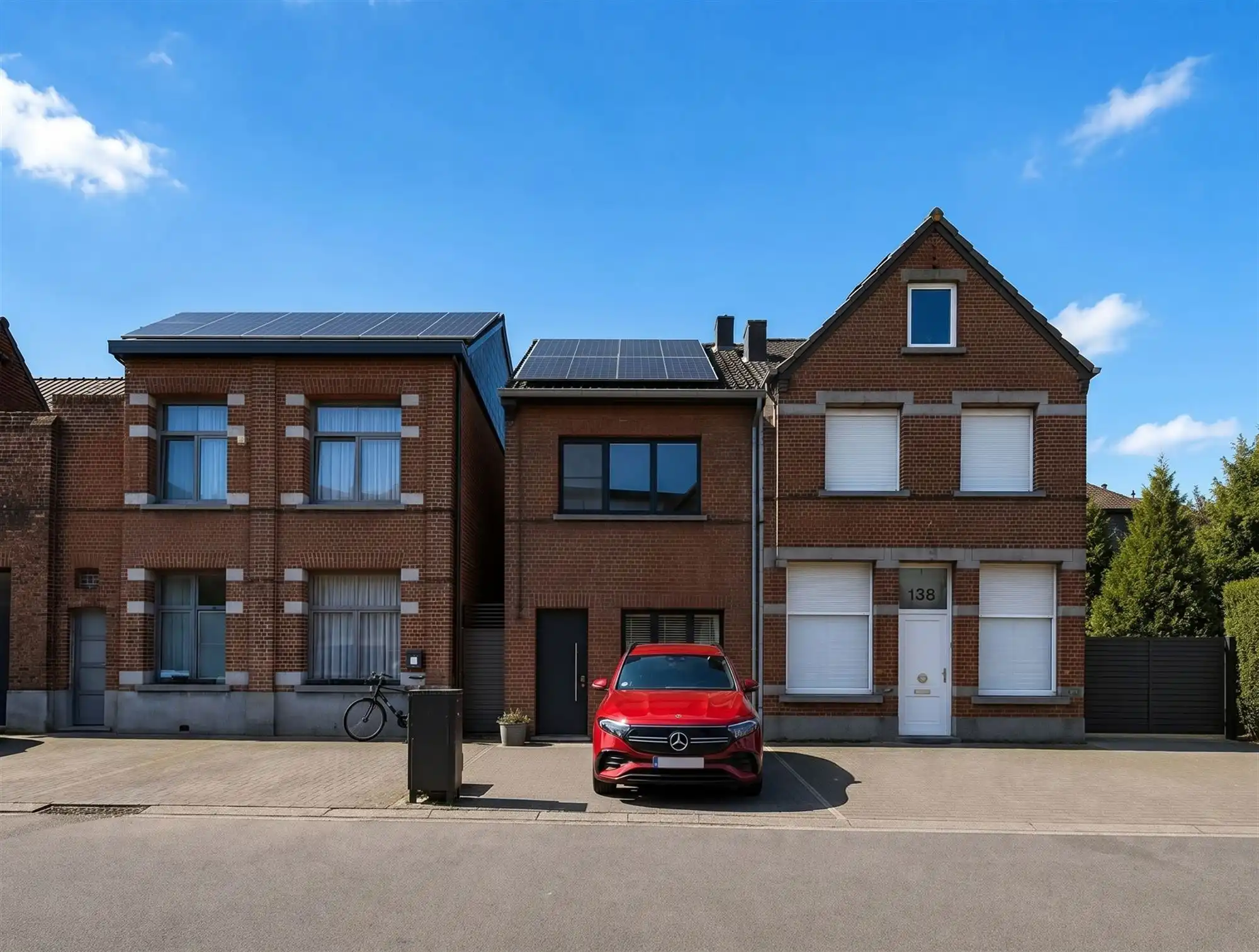 Ruime stadswoning, 2 á 3 slaapkamers, EPC-B en zonnepanelen foto 2