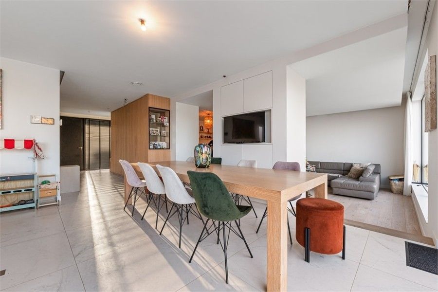 MAGNIFIEKE OPEN BEBOUWING MET GROOT ZWEMBAD EN 400M² AAN BEWOONBARE OPPERVLAKTE IN HET GEZELLIGE WELLEN foto 17