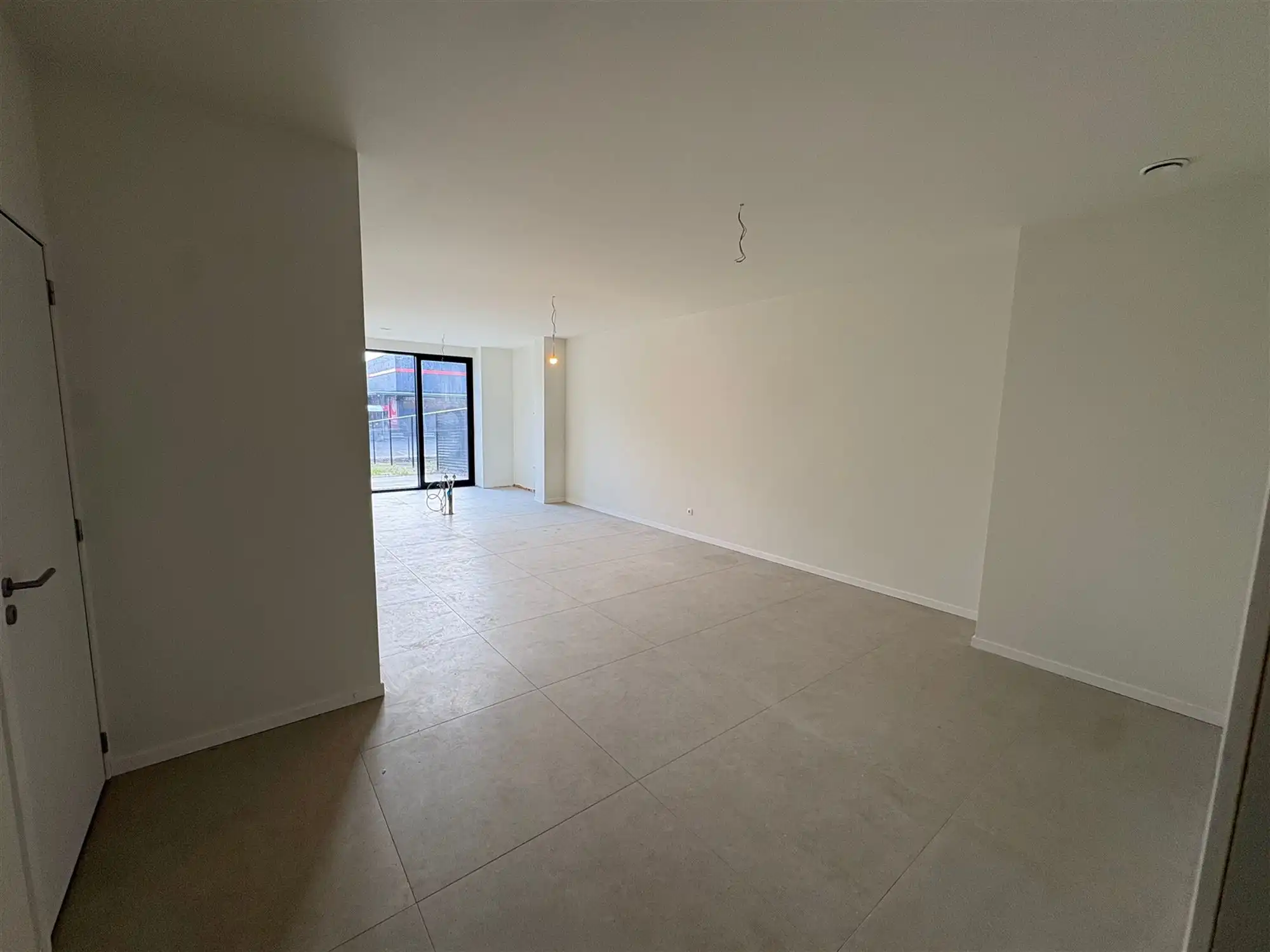 Ruim appartement met 1 slaapkamer en extra grote tuin. foto 10