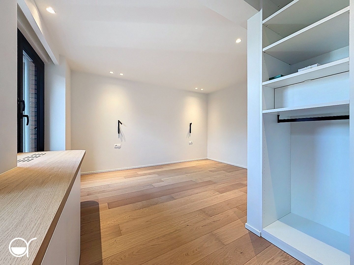 Modern en instapklaar appartement met terras op wandelafstand van het centrum van Gent. foto 9