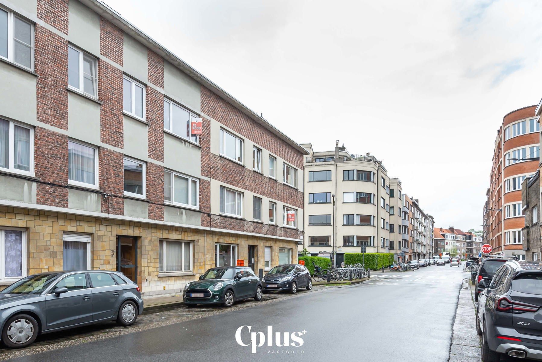 Tweeslaapkamer appartement nabij station - Te koop foto 12