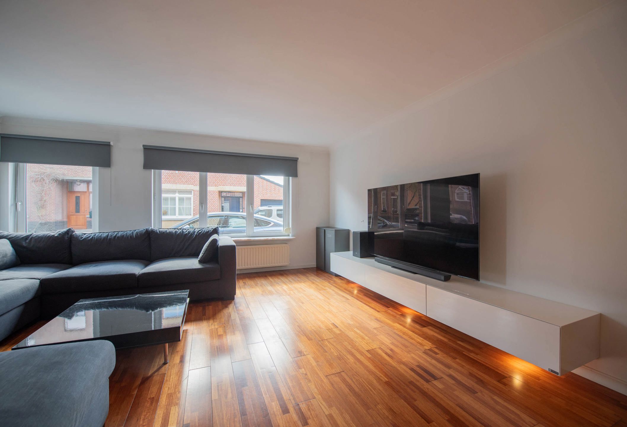 Gelijkvloers appartement met terras & autostandplaats foto 4