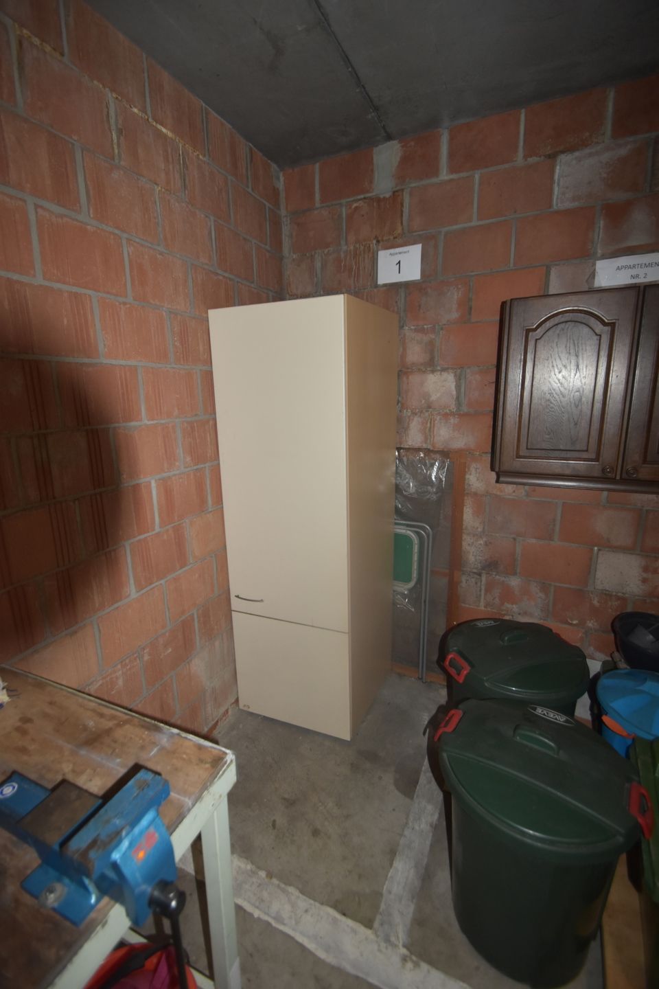 Nabij het station van D'monde gel., gelijkvl. 3 slpk-app. met 2 badk. en gar.  foto 37