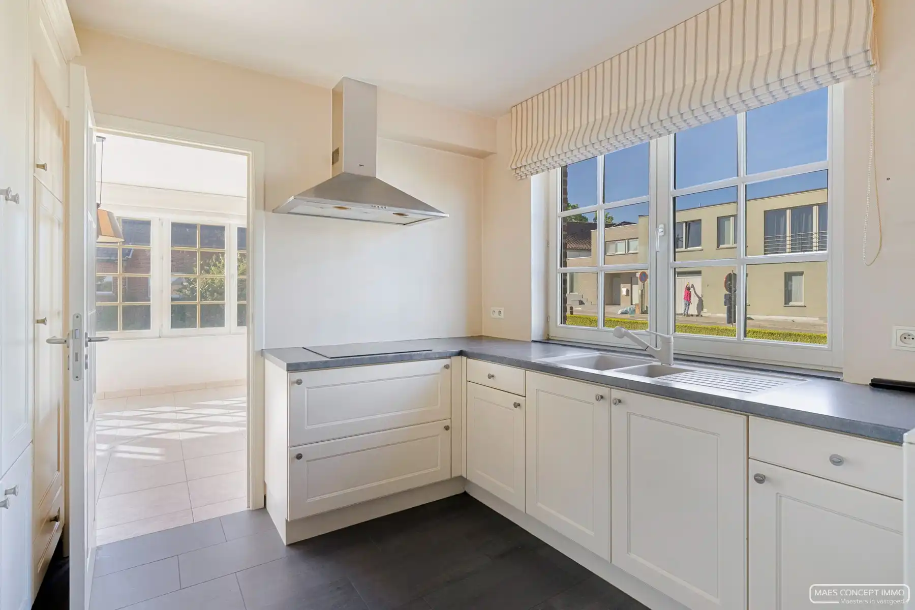 Woning te koop in centrum Tiegem foto 4