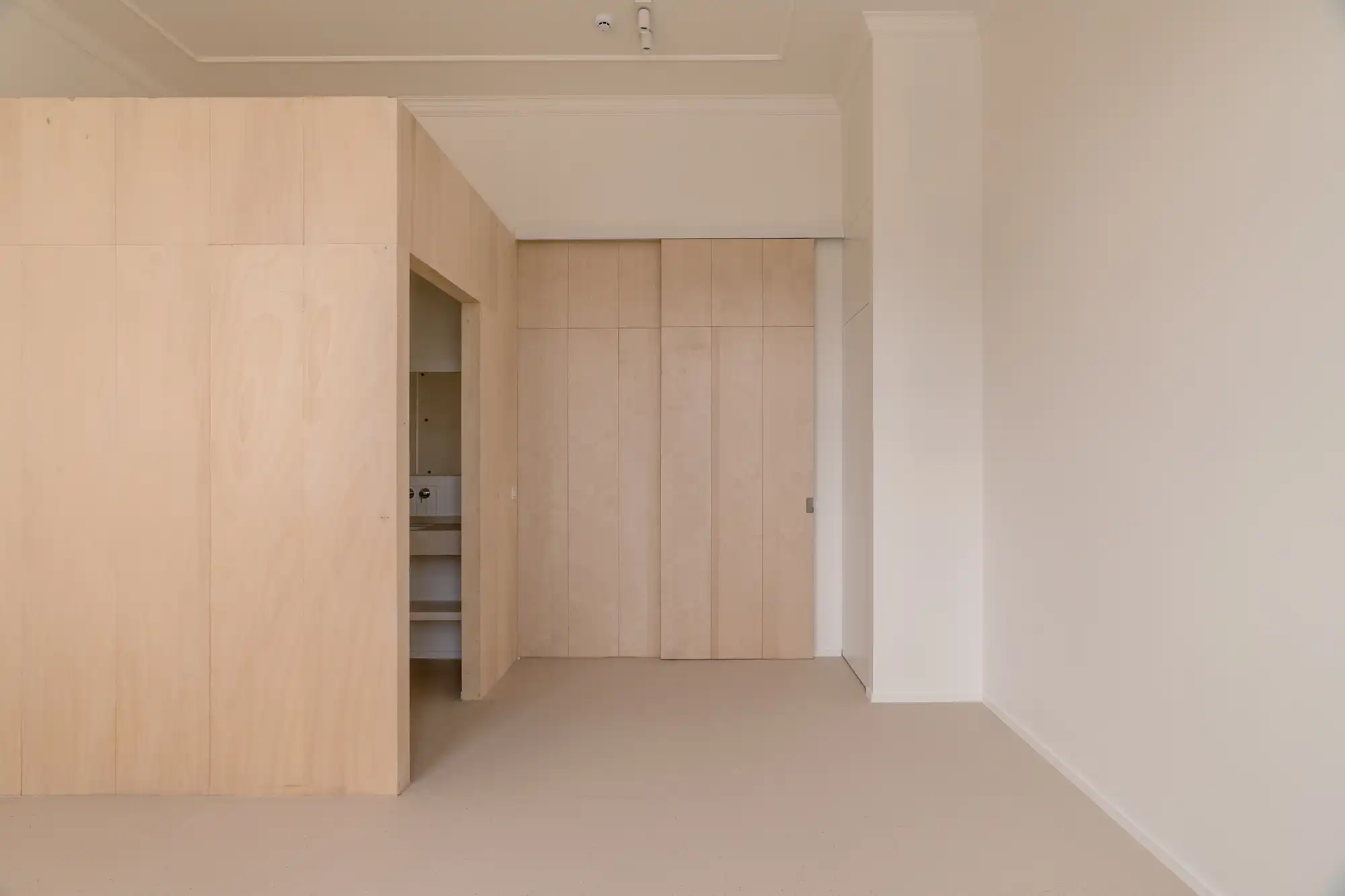 Modern appartement met 2 bekende buren: de Onze-Lieve-Vrouwekathedraal en Pieter Paul Rubens foto 6