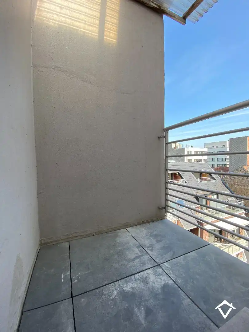 Instapklaar appartement met 2 slaapkamers en terras in centrum Oostende foto 15