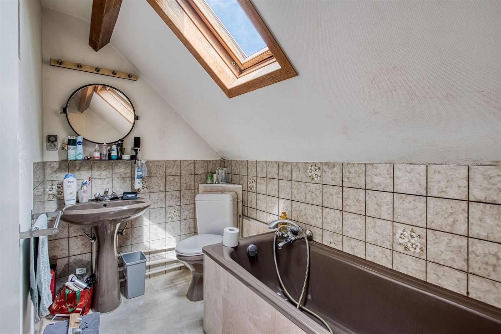 Woning met grote tuin te Dworp foto 13