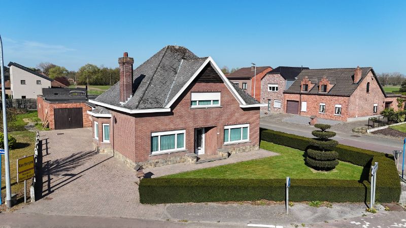 Te renoveren woning met ruim bijgebouw op 10a83ca foto 28