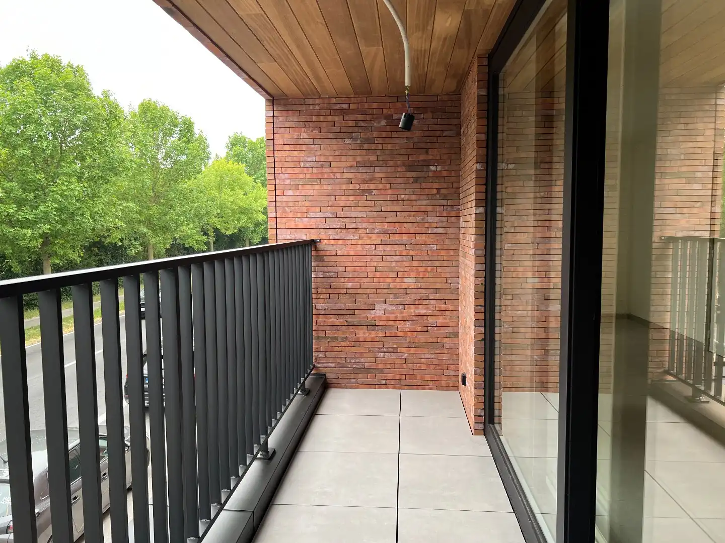 Nieuwbouwappartement met 2 slaapkamers en 2 terrassen te Ieper foto 7