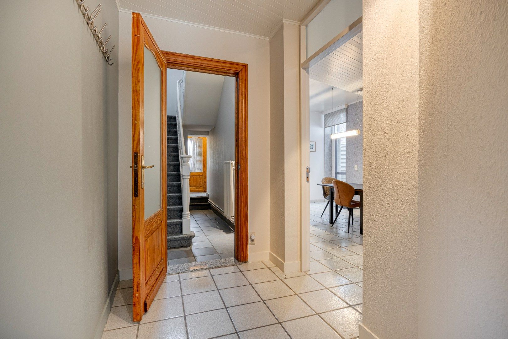 Instapklare woning met 5 slaapkamers, tuin, terras en garage in Kessel-Lo – EPC 329 kWh/m² - bewoonbare opp. 186 m² foto 4