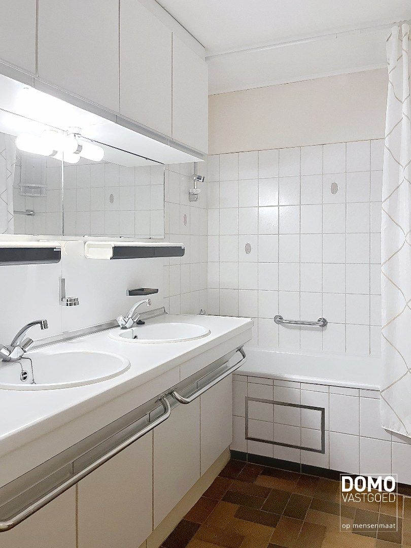 Ruime halfopen bebouwing te huur in Bilzen-Hoeselt - 122m² - EPC: C foto 8