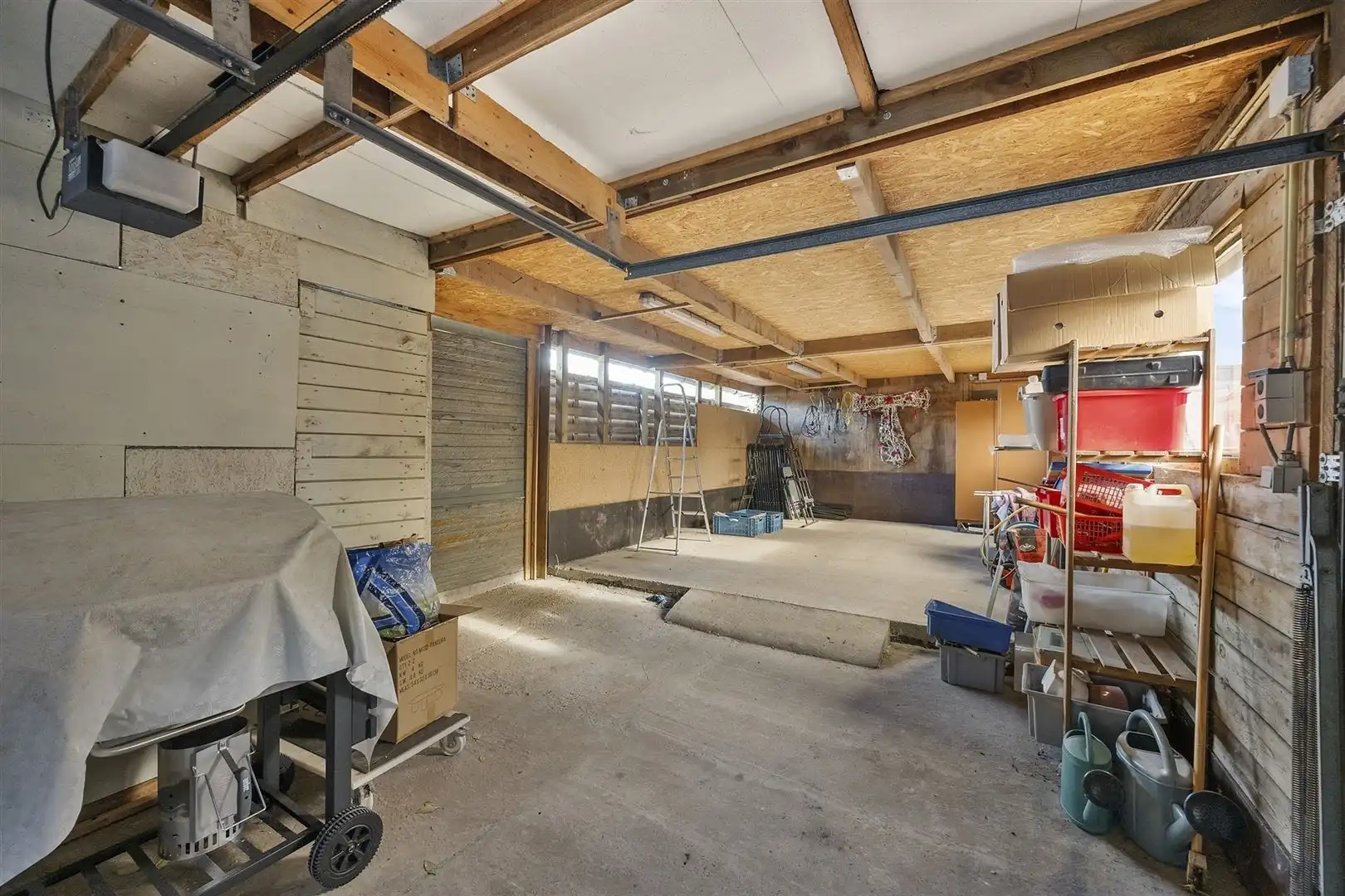 Halfopen bebouwing met 3 slpk's foto 22