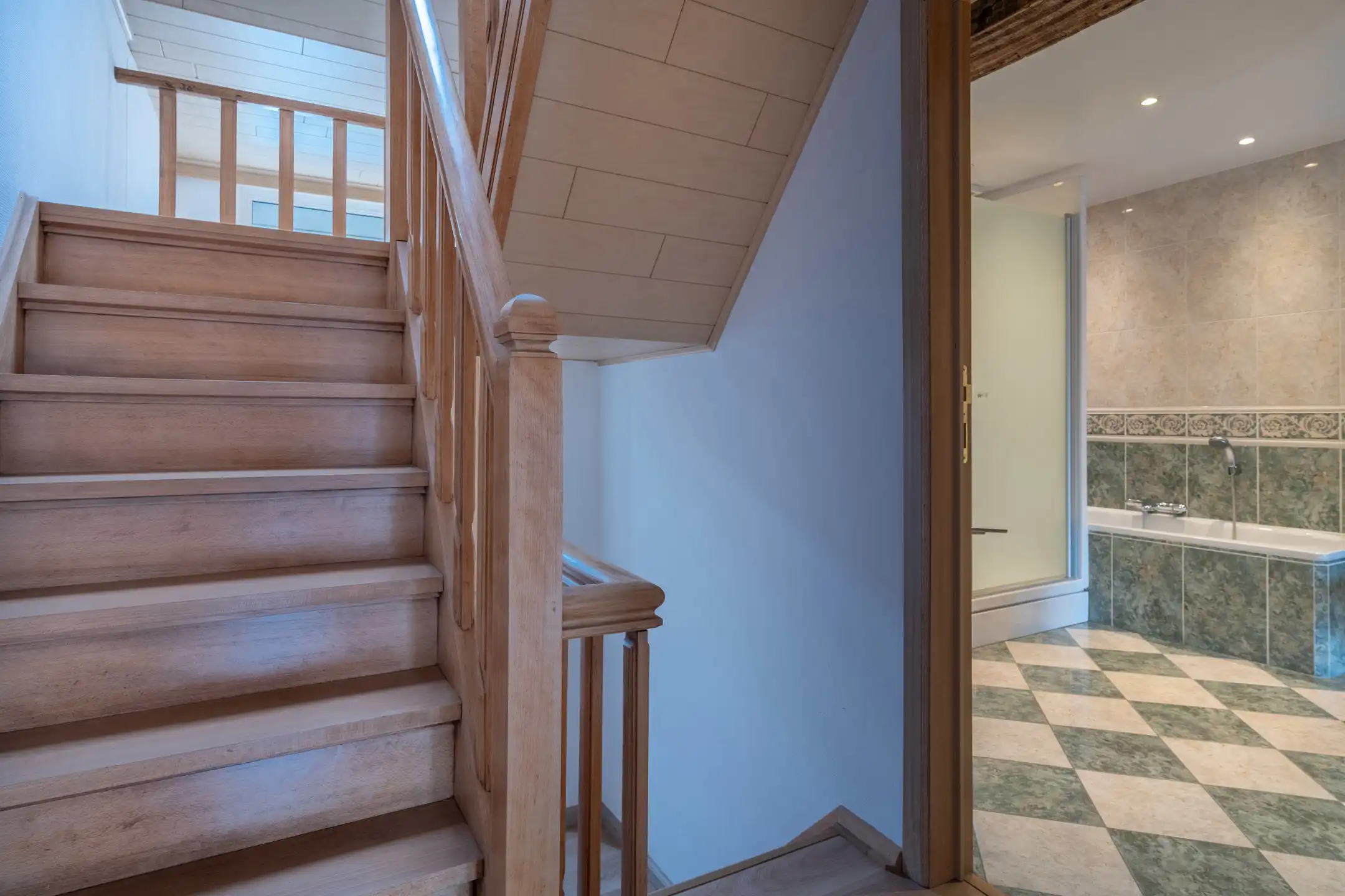 Gezellige stadswoning met 3 gr slpks en toffe tuin op 308 m² foto 28