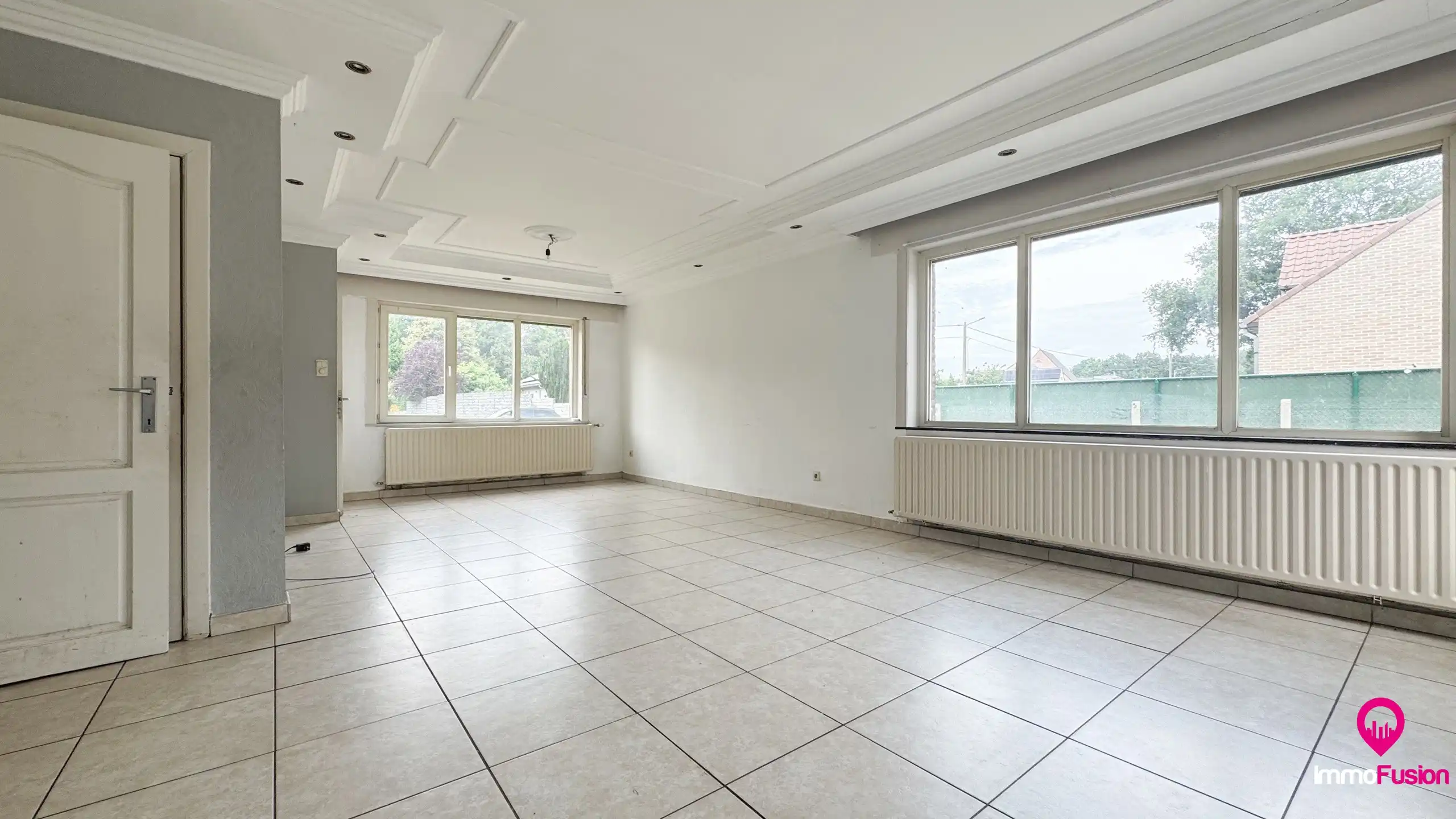 Te renoveren woning op groot perceel te Heusden-Zolder! foto 7