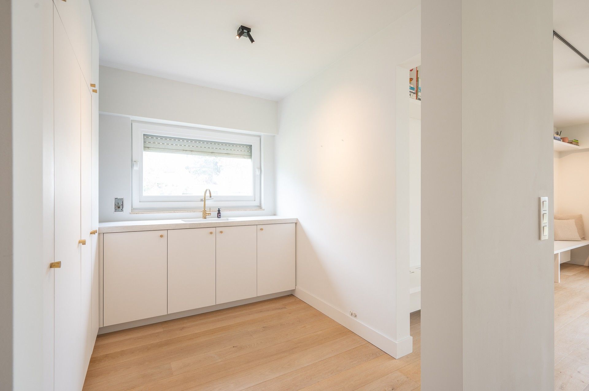 Smaakvol appartement met tuin en terras foto 9