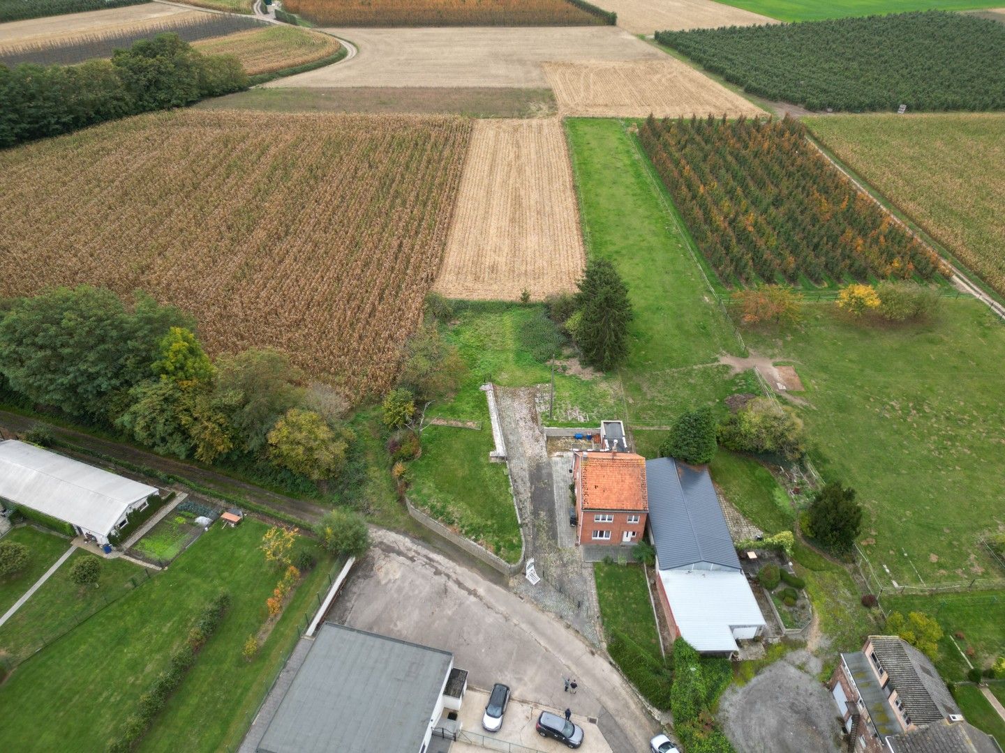 Hoofdfoto van de publicatie: CHARMANT TE RENOVEREN GEZINSWONING OP EEN PERCEEL VAN MAAR LIEFST 37A60CA IN ZOUTLEEUW