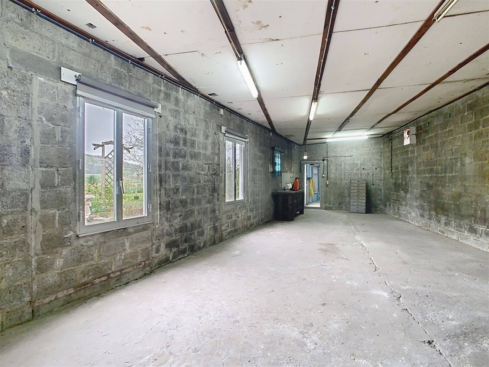 Ruime woning, 3 slpks, bijgebouwen, garage, tuin, 6a 81ca foto 29