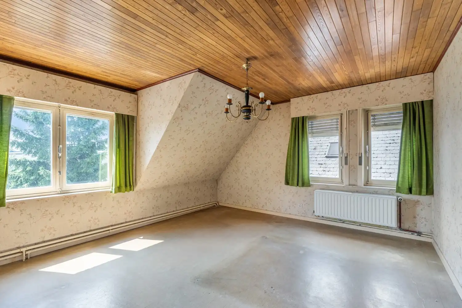 Te renoveren open bebouwing op mooie ligging nabij de Vaart foto 16