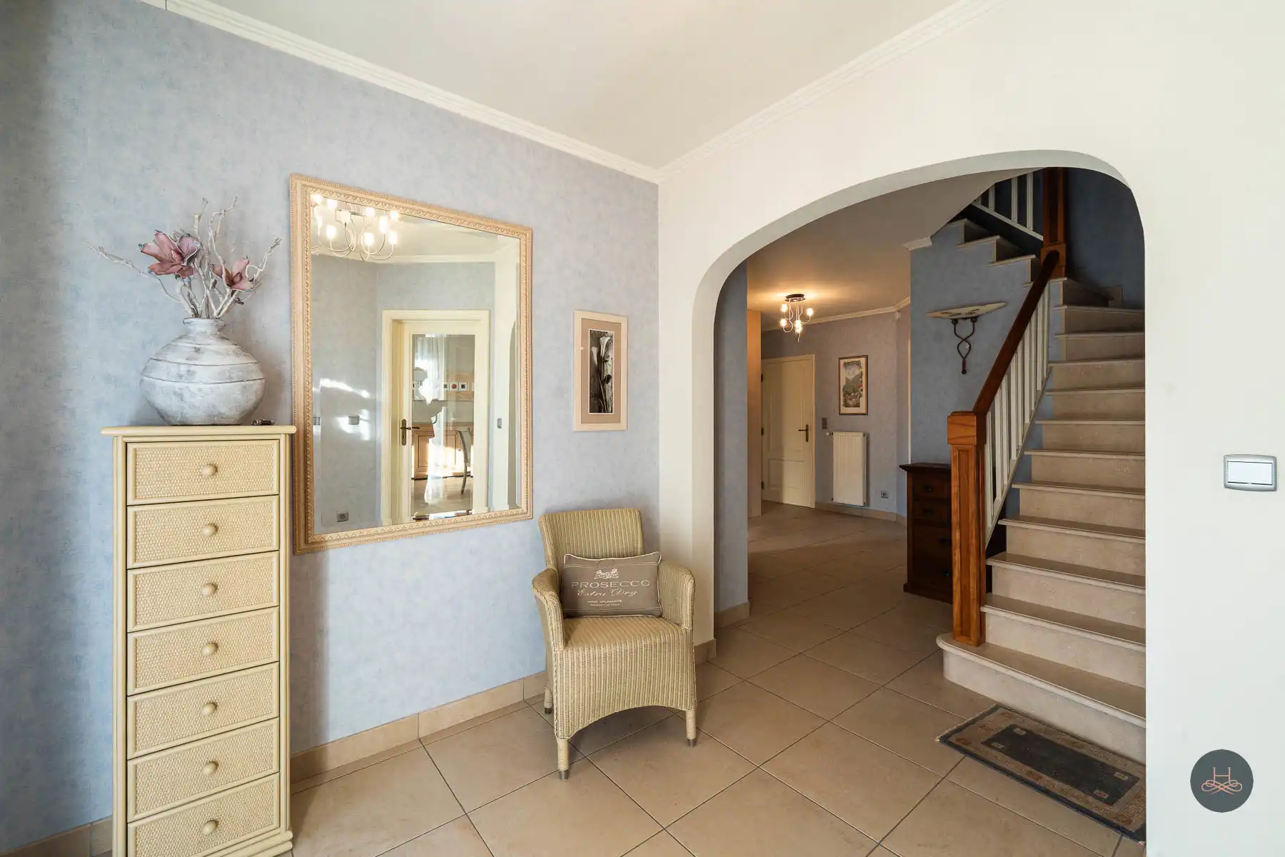 Uw ideale gezinswoning op rustig en mooi perceel foto 3