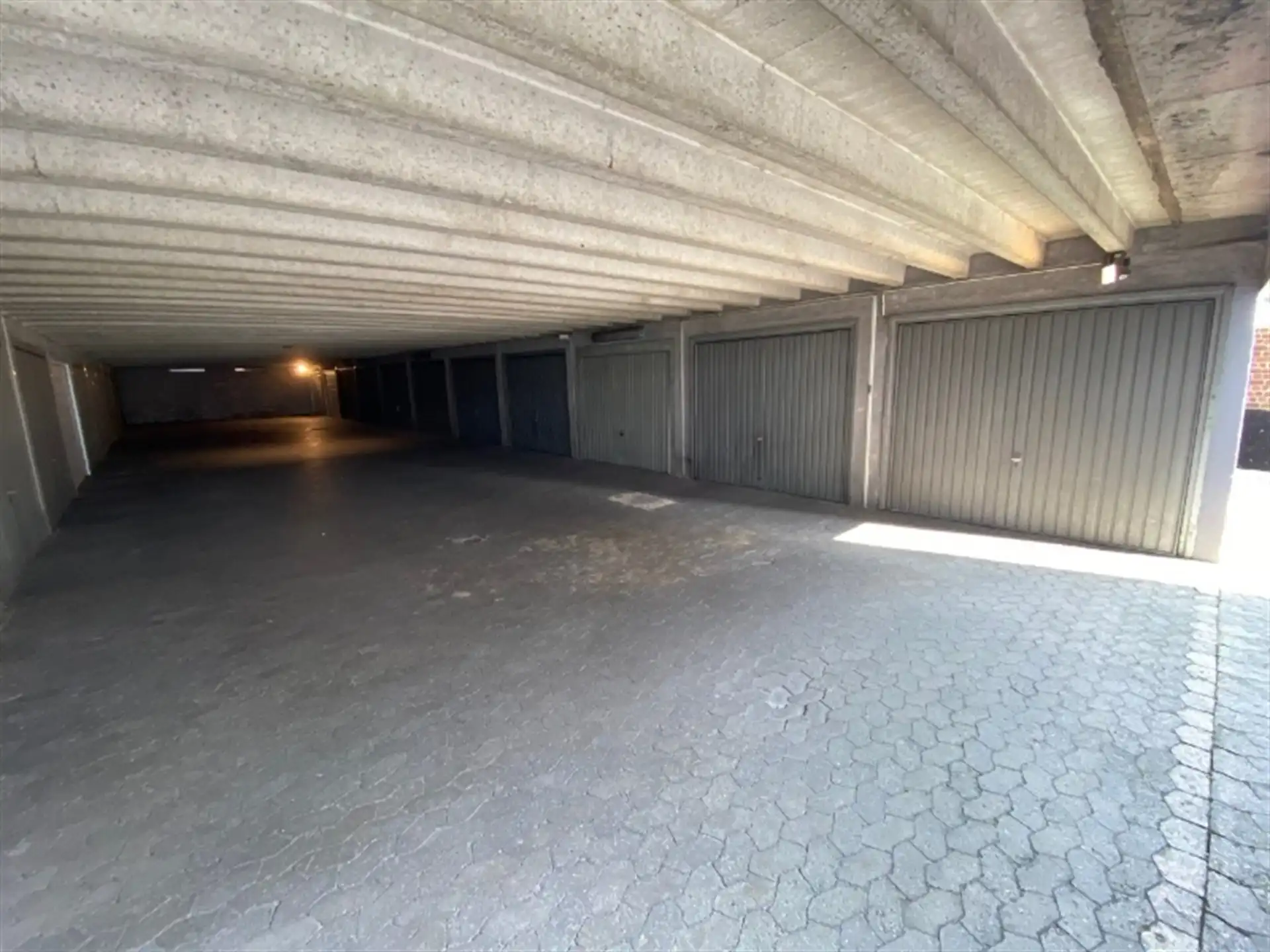Appartement met 2 slaapkamers en terras met uitzicht over het stadspark foto 11
