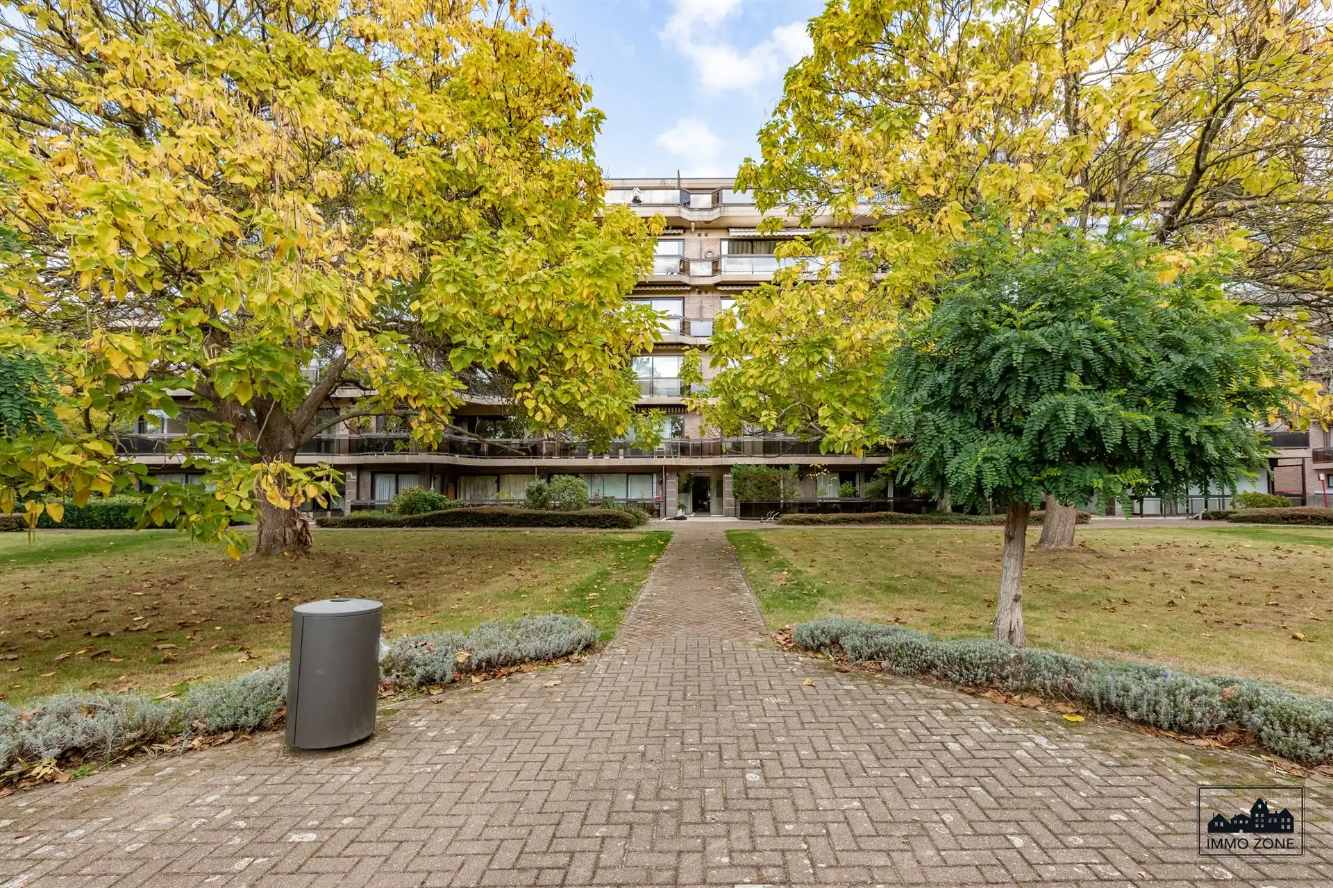 Ruim en lichtrijk appartement met terras in Sint-Niklaas foto 7