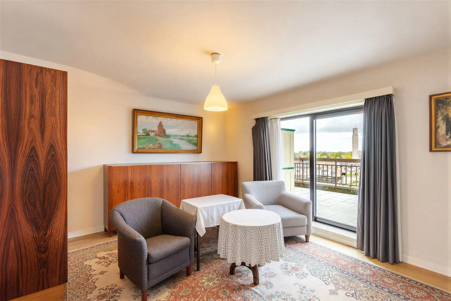Ruim en lichtrijk appartement met terras in Sint-Niklaas foto 7
