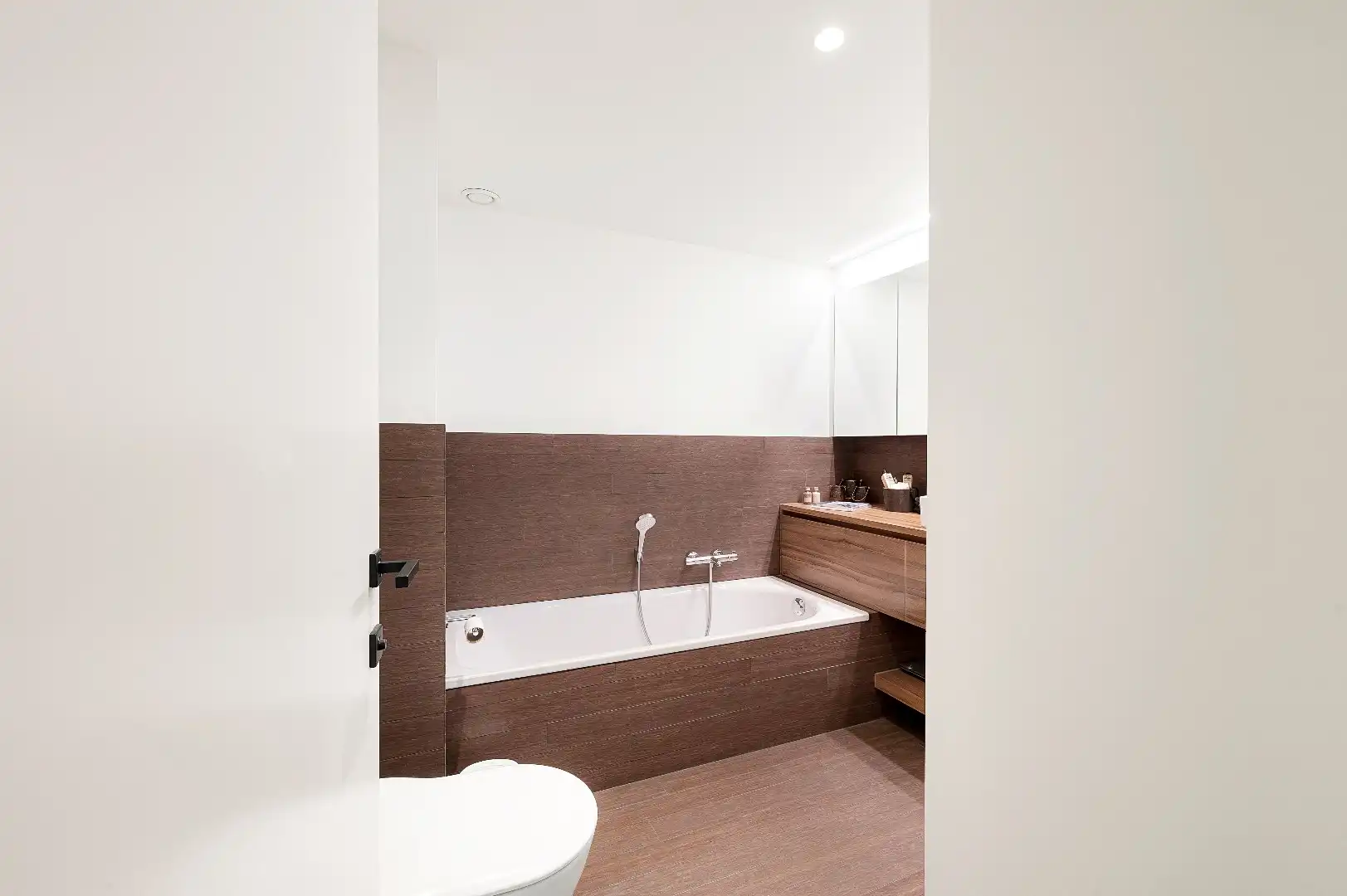 Lichttorenplein- ruim en modern appartement met 3 slk's op enkele passen van de zee foto 13