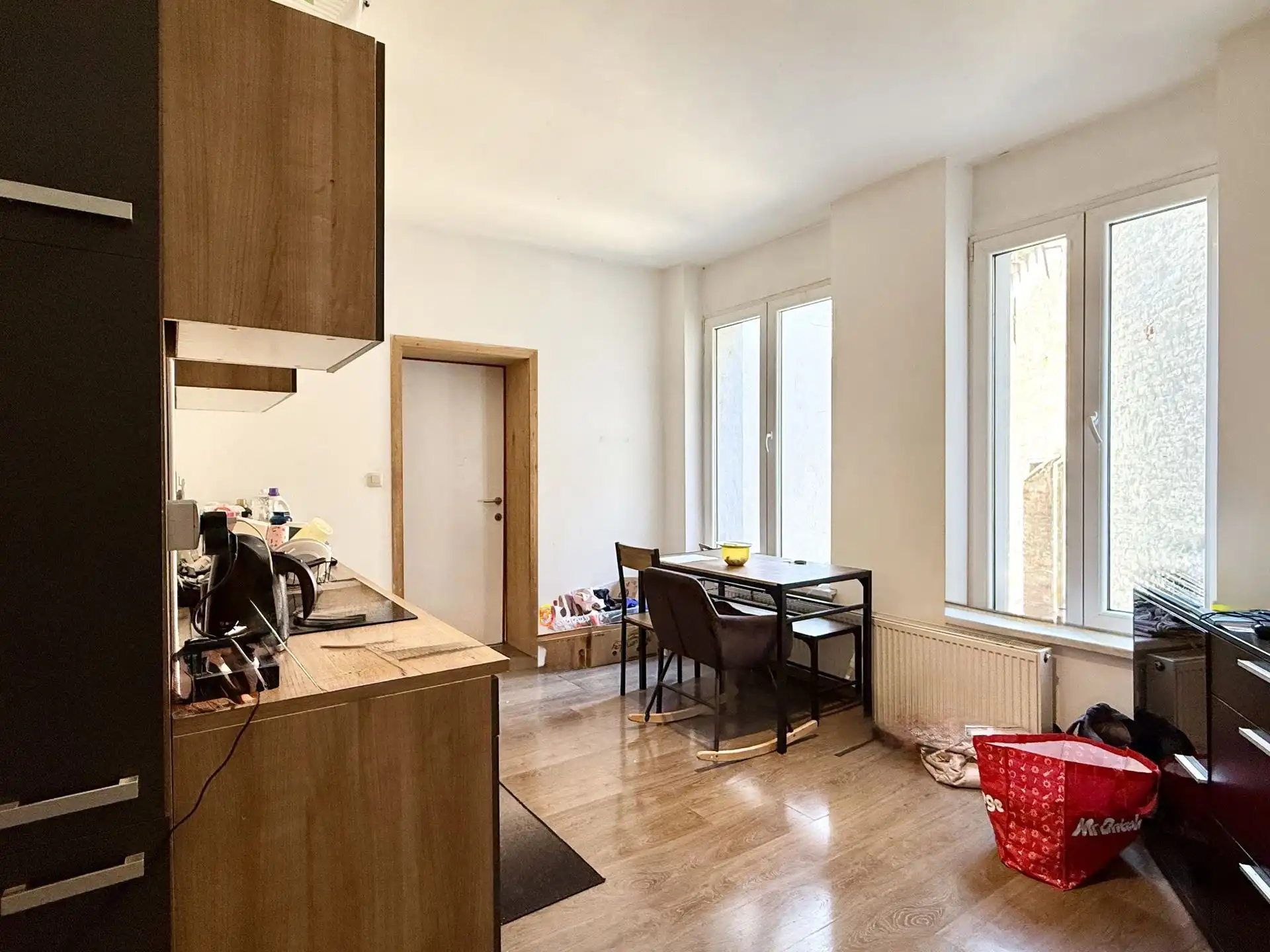 Modern eenslaapkamerappartement in het centrum van Ath foto 5
