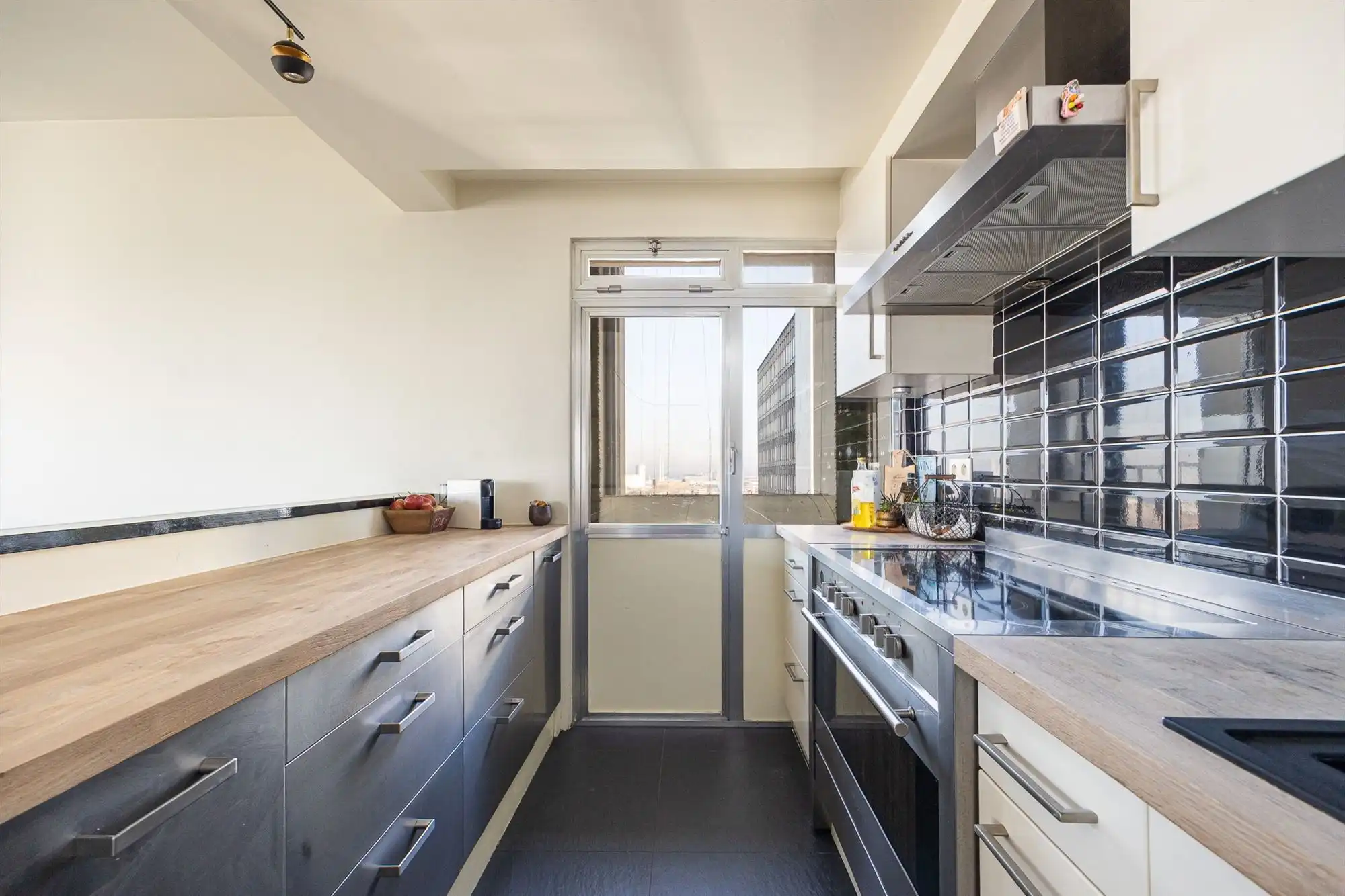 drieslaapkamerappartement met prachtig zicht foto 8