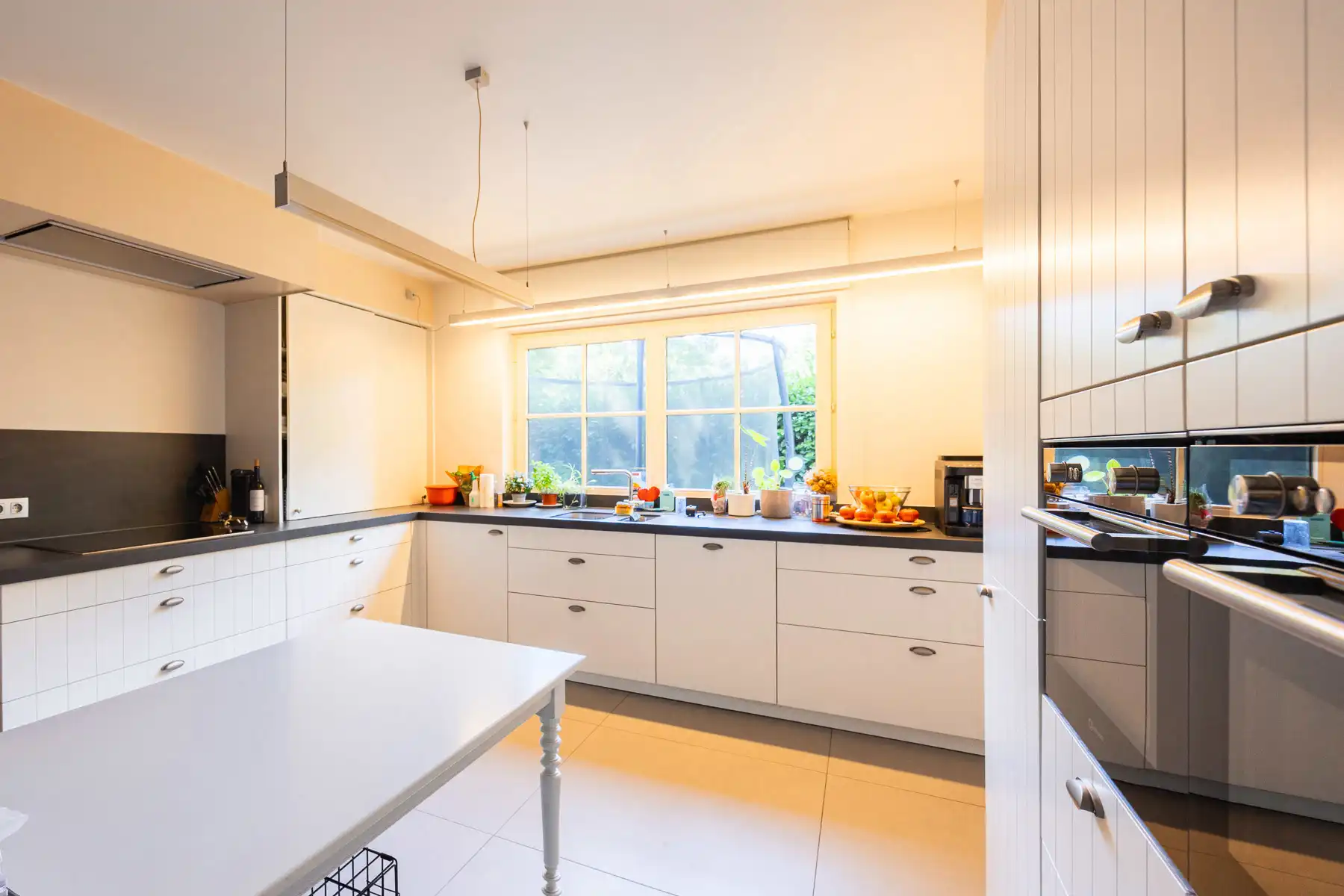Charmante en ruime open bebouwing met grote tuin foto 10